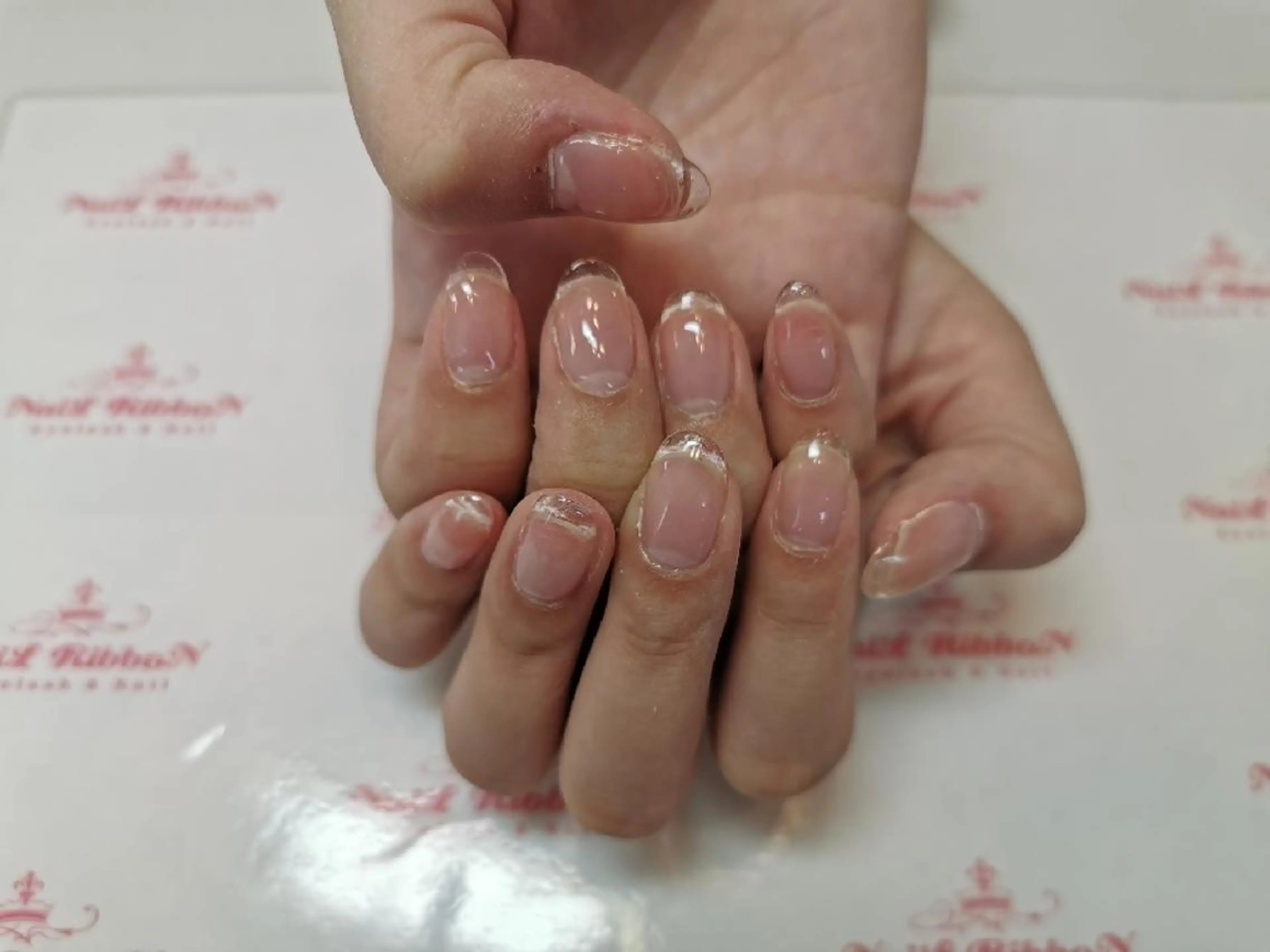 ネイル ハンドネイル ネイルリボン 受付スタッフのネイルデザイン