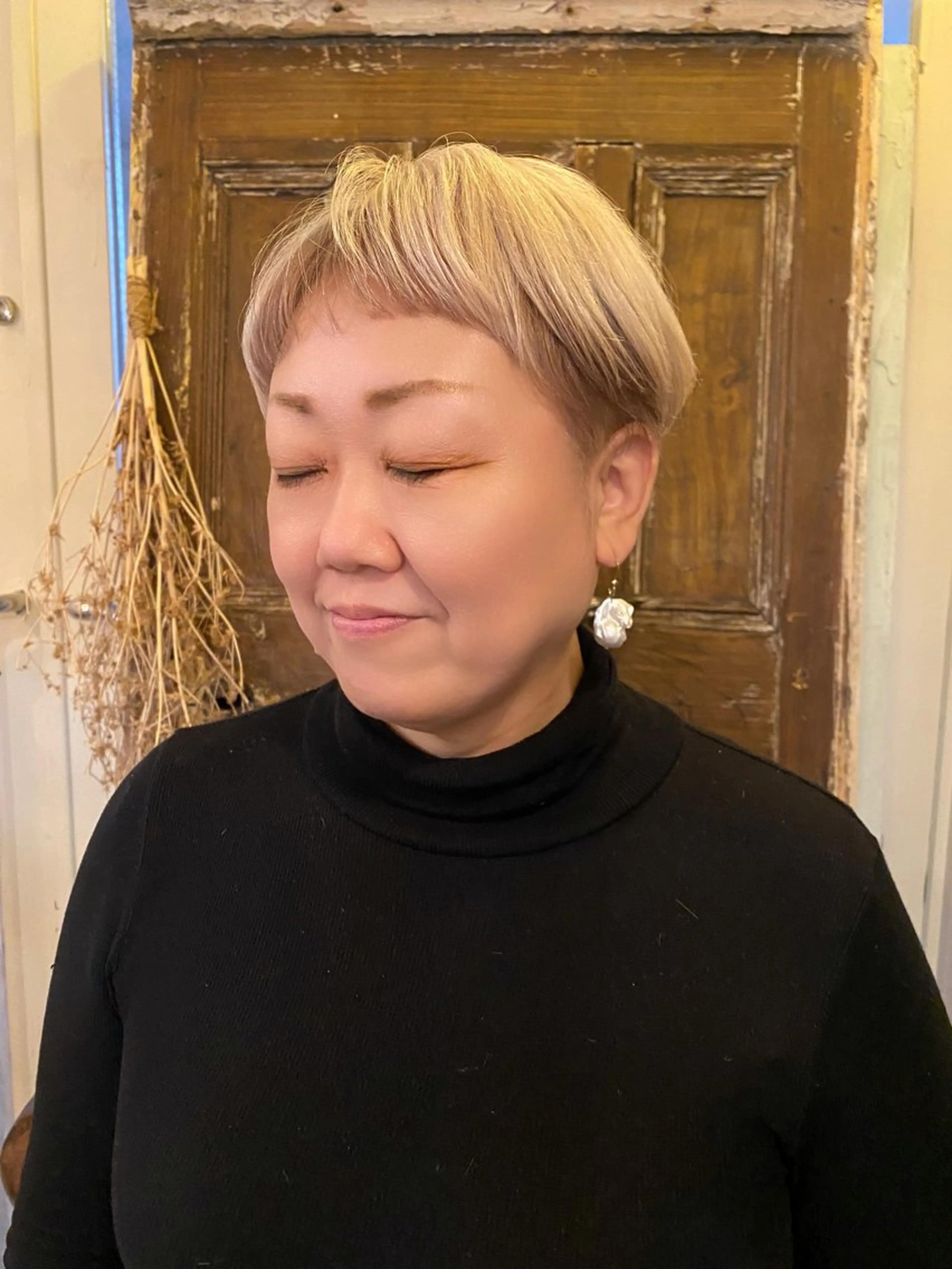 ショート ヘアカラー ヒラカホ/ ブリーチ/似合わせのヘアスタイル