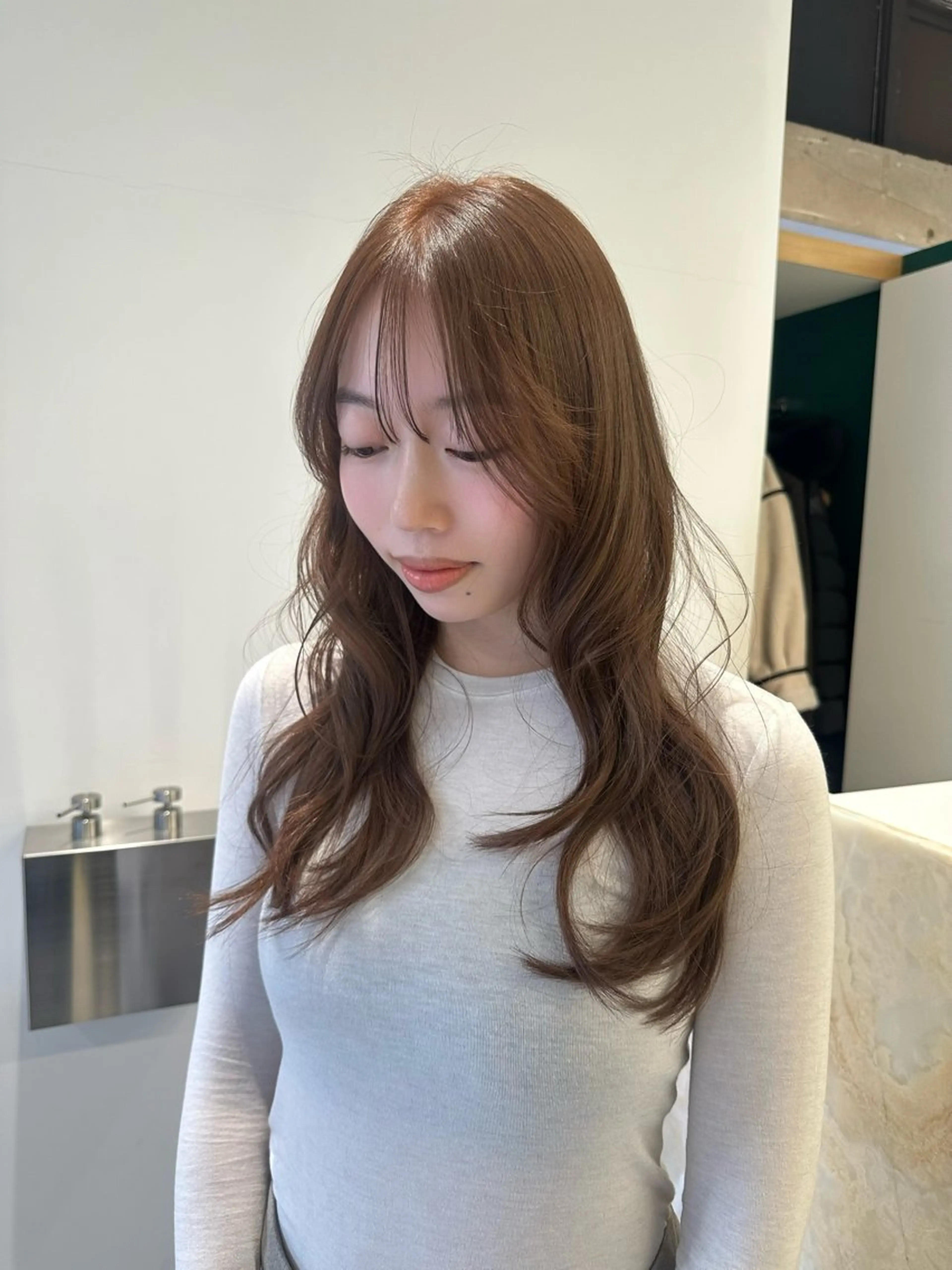 セミロング カラー ベージュカラー カット ヘアカラー トリートメント ハイトーン/透け感 カラー🎀真香のヘアスタイル