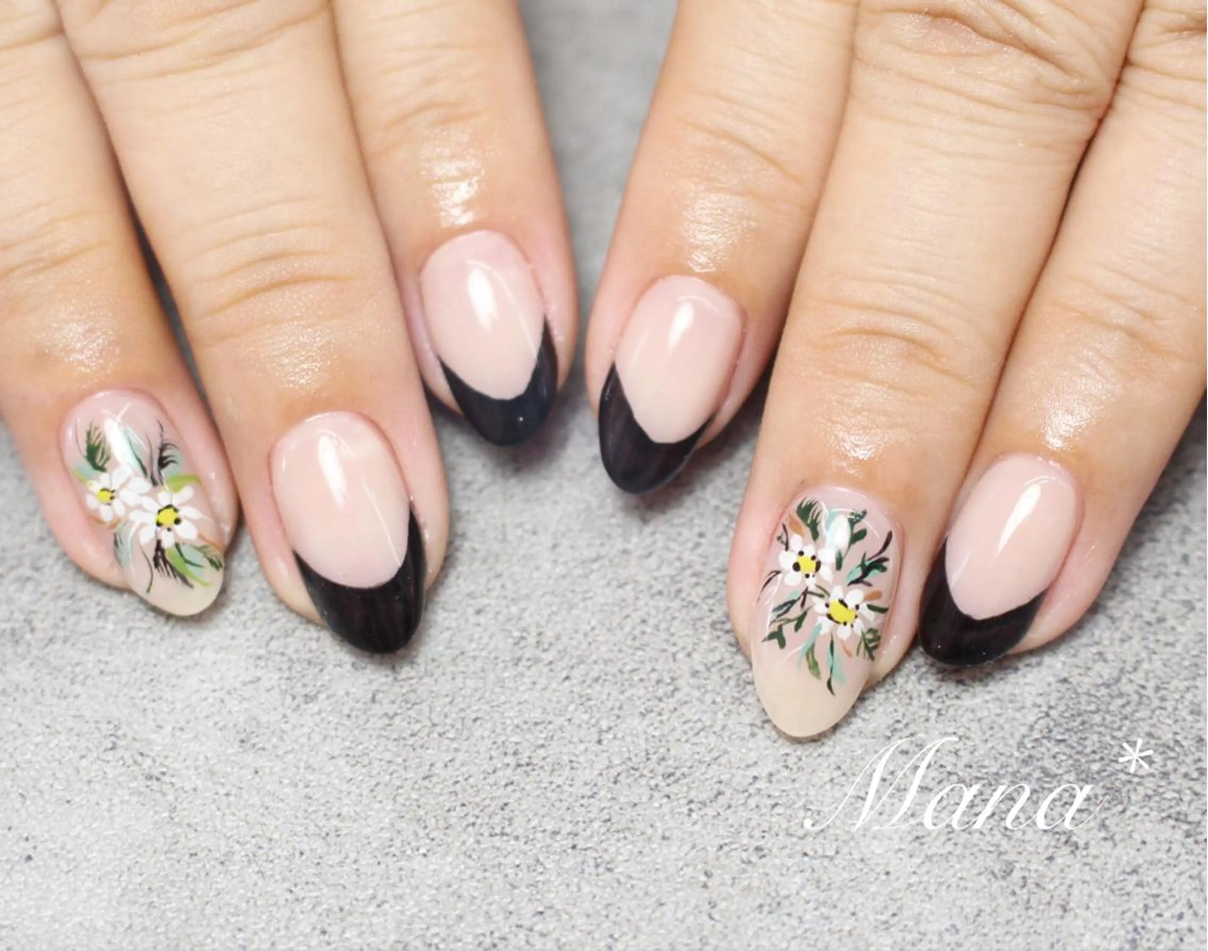 ネイル 塚田 由香里のネイルデザイン