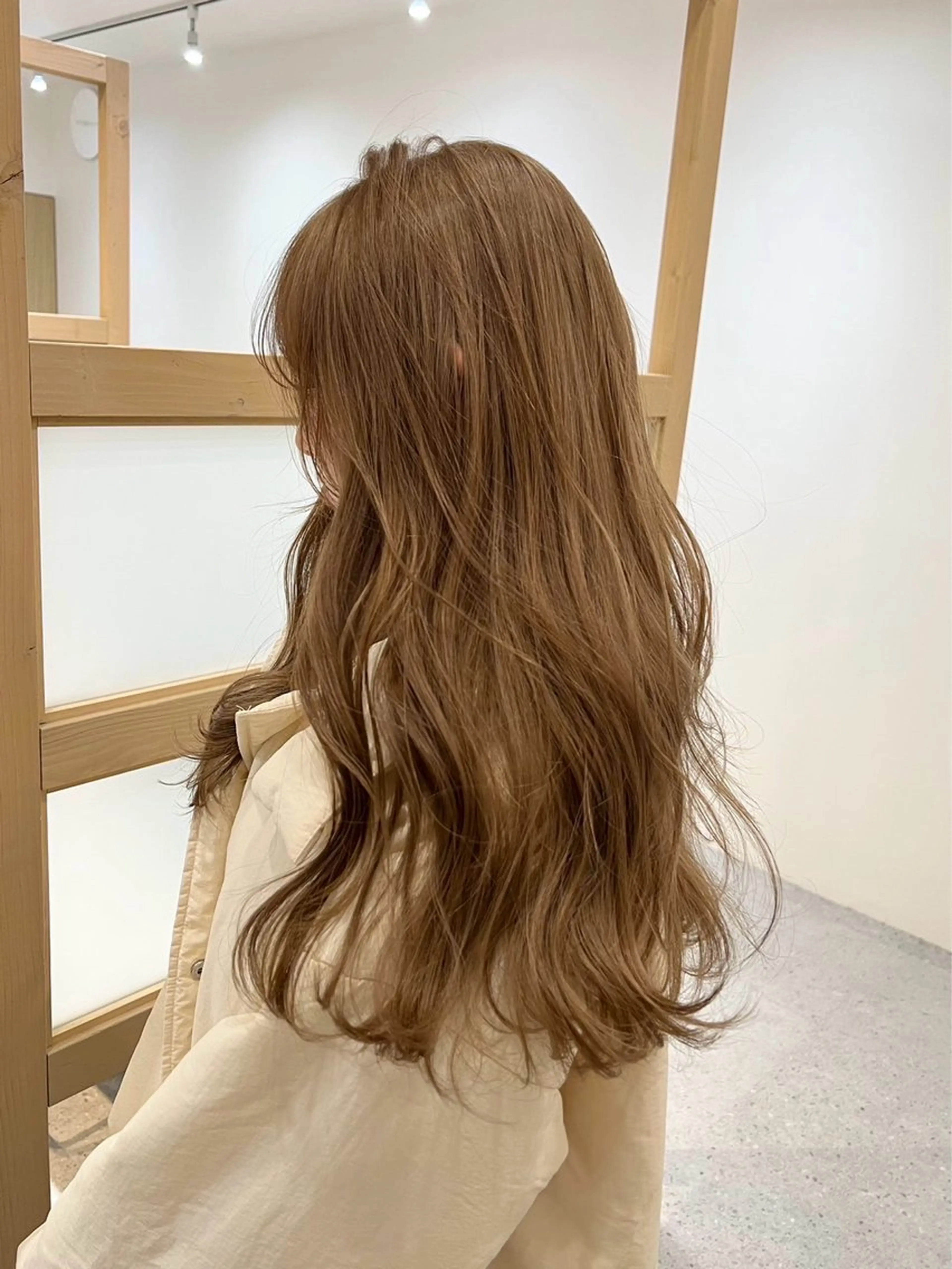 ロング カラー ベージュカラー ダブルカラーVia/ airi♡のヘアスタイル