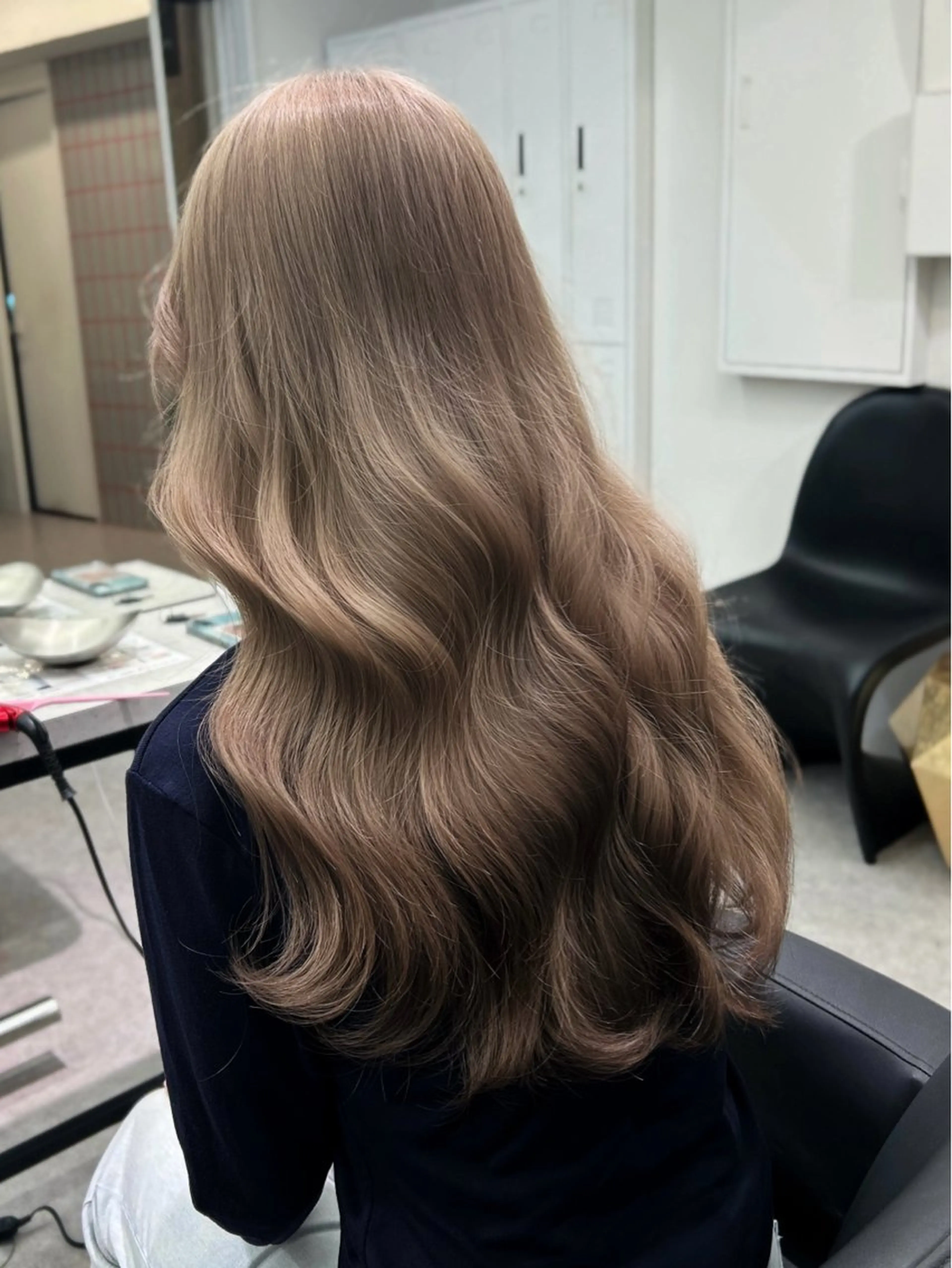 ロング カラー ベージュカラー ブリーチ ブラウンカラー ブラウンベージュ チョコレートブラウン カット ヘアカラー トリートメント 💍透明感 💖艶ミルクティーのヘアスタイル