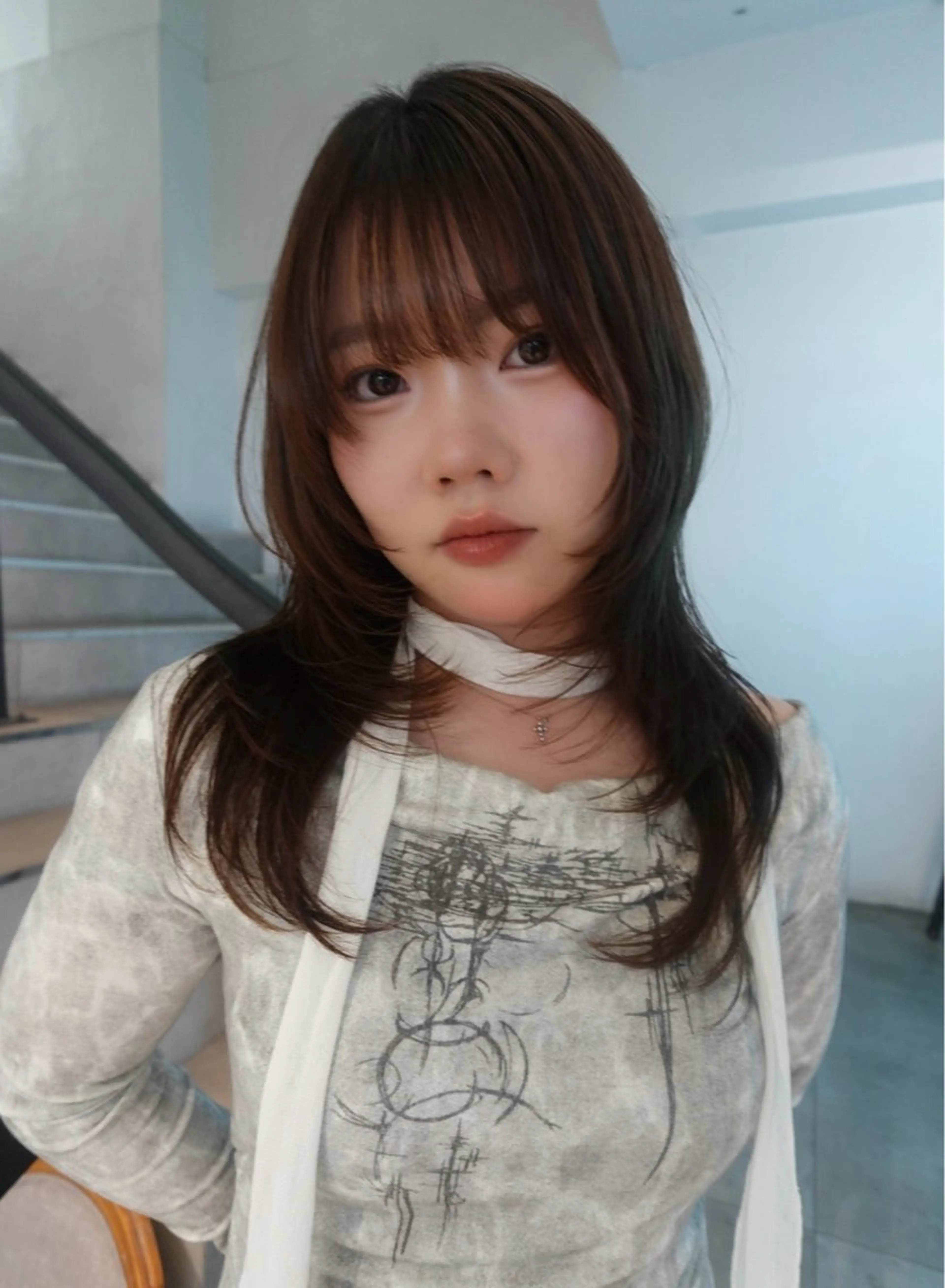 ミディアム カット デザイン/ハッシュ レイヤー/senaのヘアスタイル