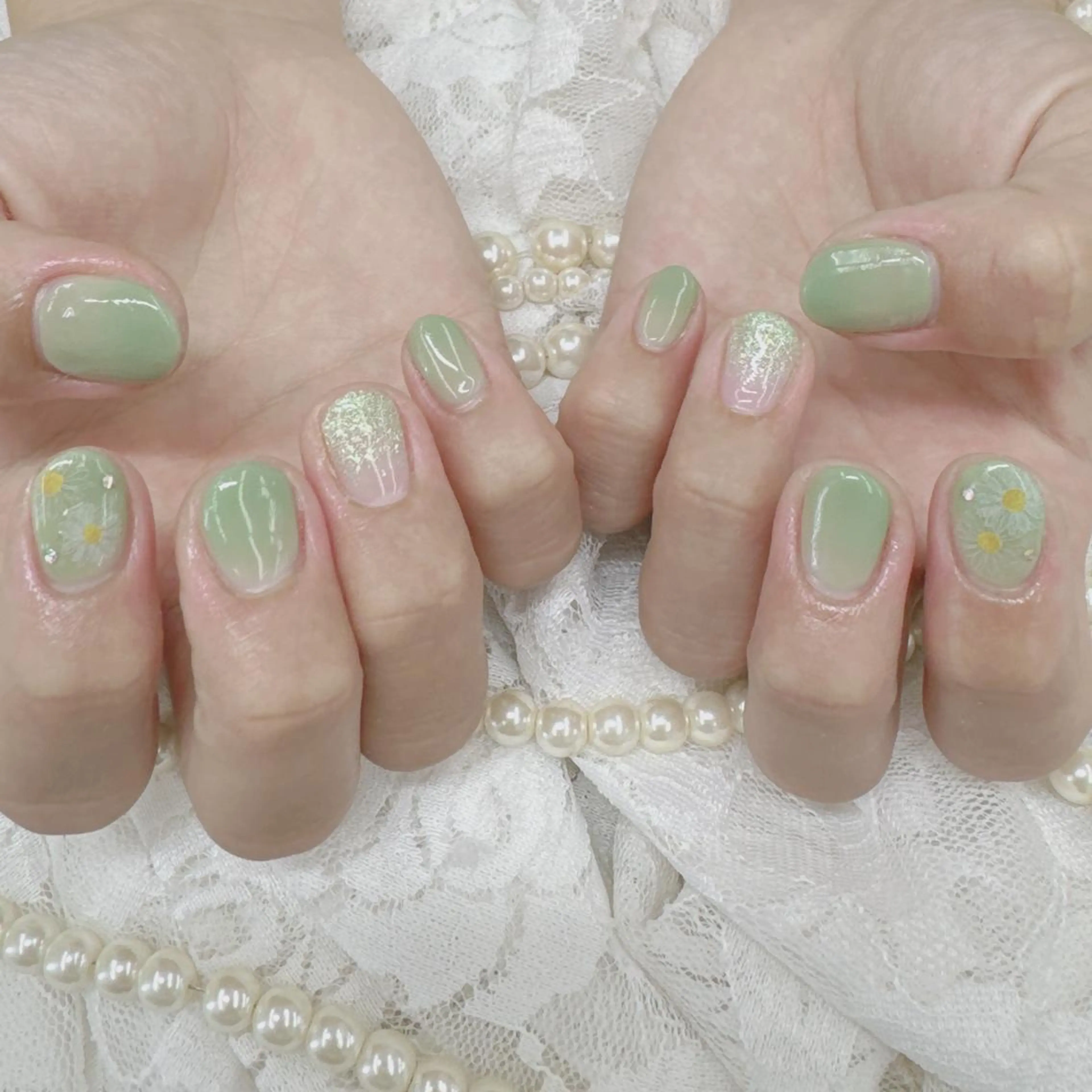 ネイル Nail salon Honey Beeのネイルデザイン