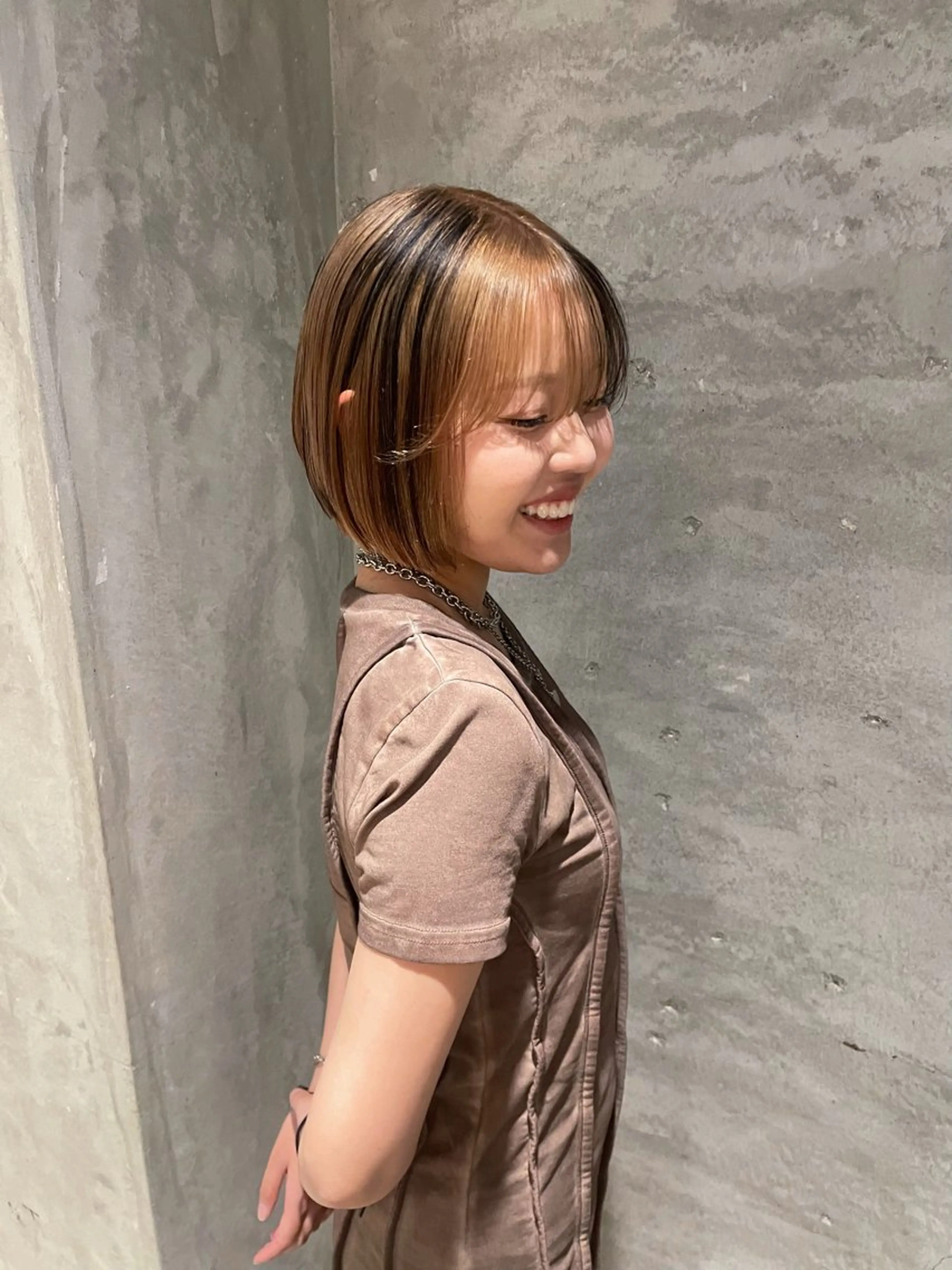 ショート カラー asada makotoのヘアスタイル