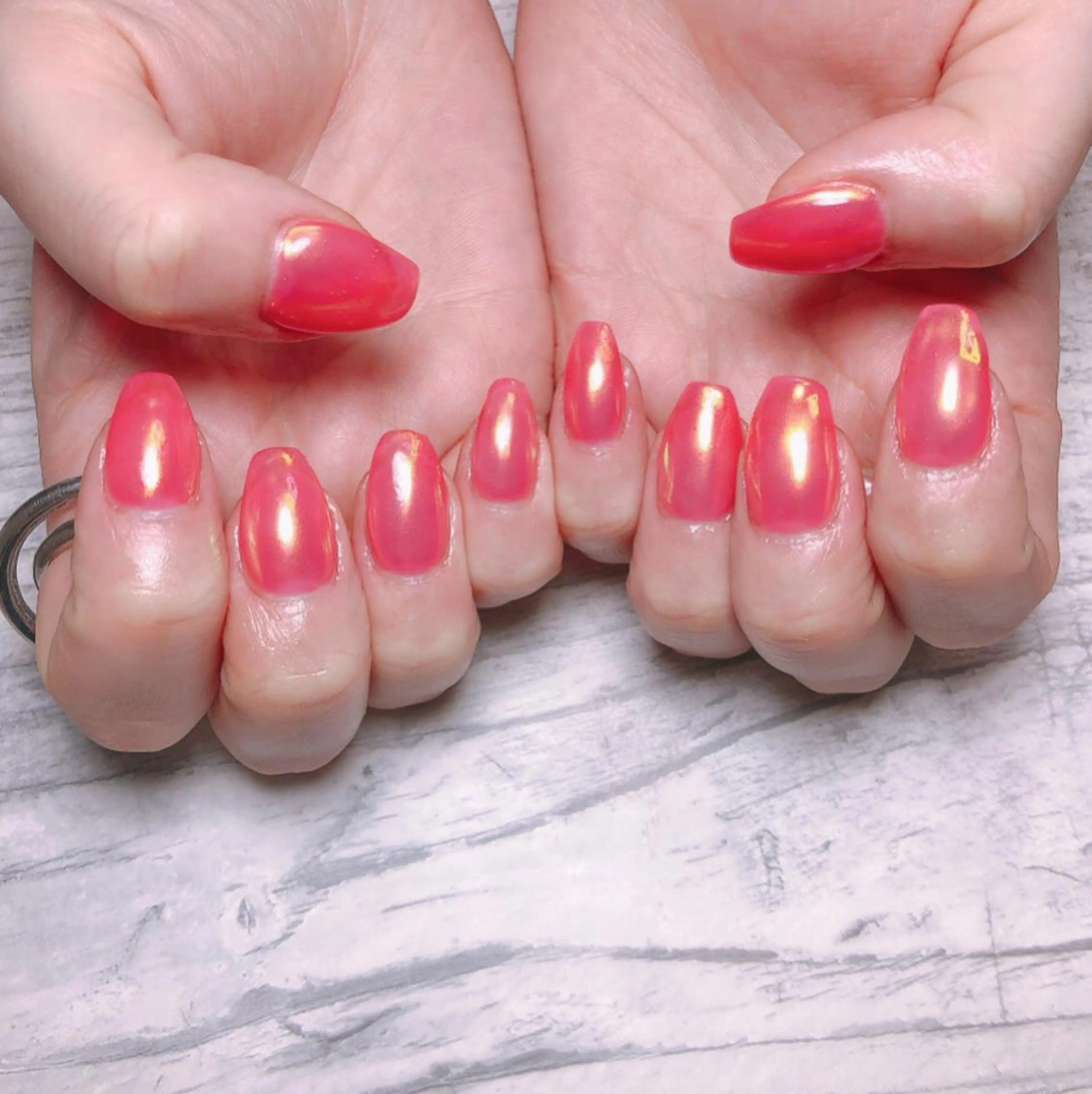 ネイル ミラーネイル DollyGirl KYOKOのネイルデザイン