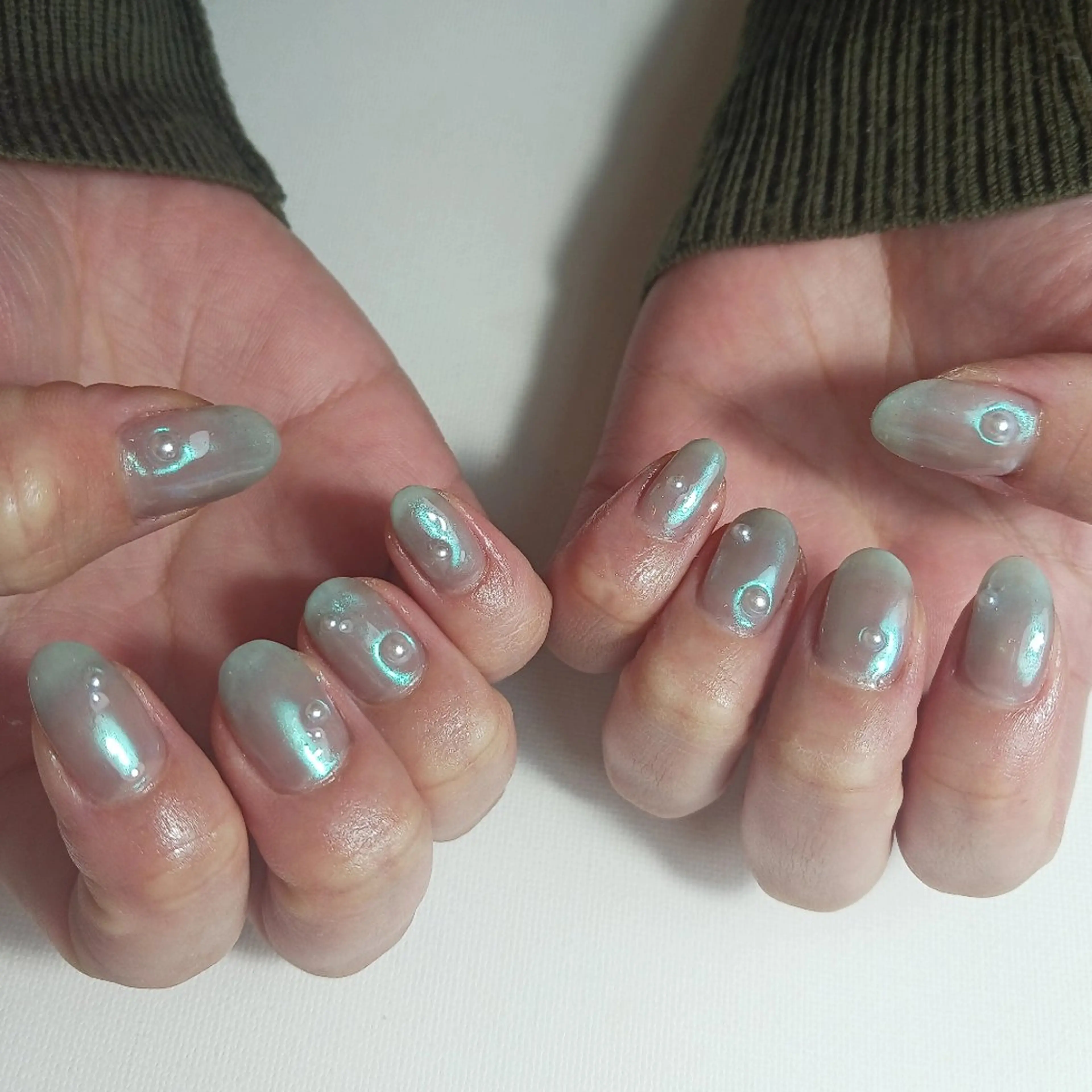 ネイル オーロラネイル ジェルネイル グラデーション ミラーネイル 持ち込み ハンドネイル owlnail /持込みデザイン専門のネイルデザイン