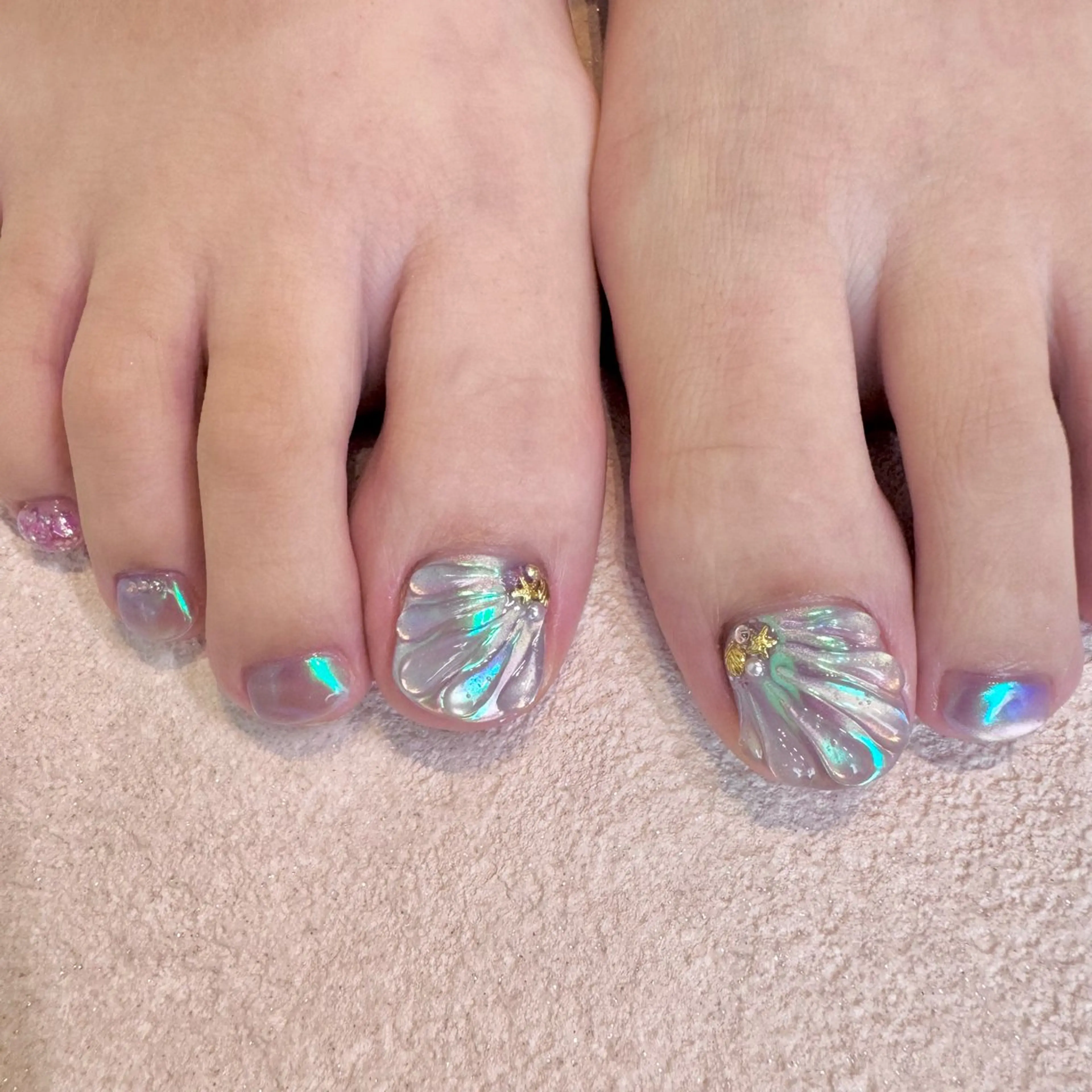 ネイル フットネイル 夏ネイル ハンドネイル フットネイル nail salon e'mu💐のネイルデザイン