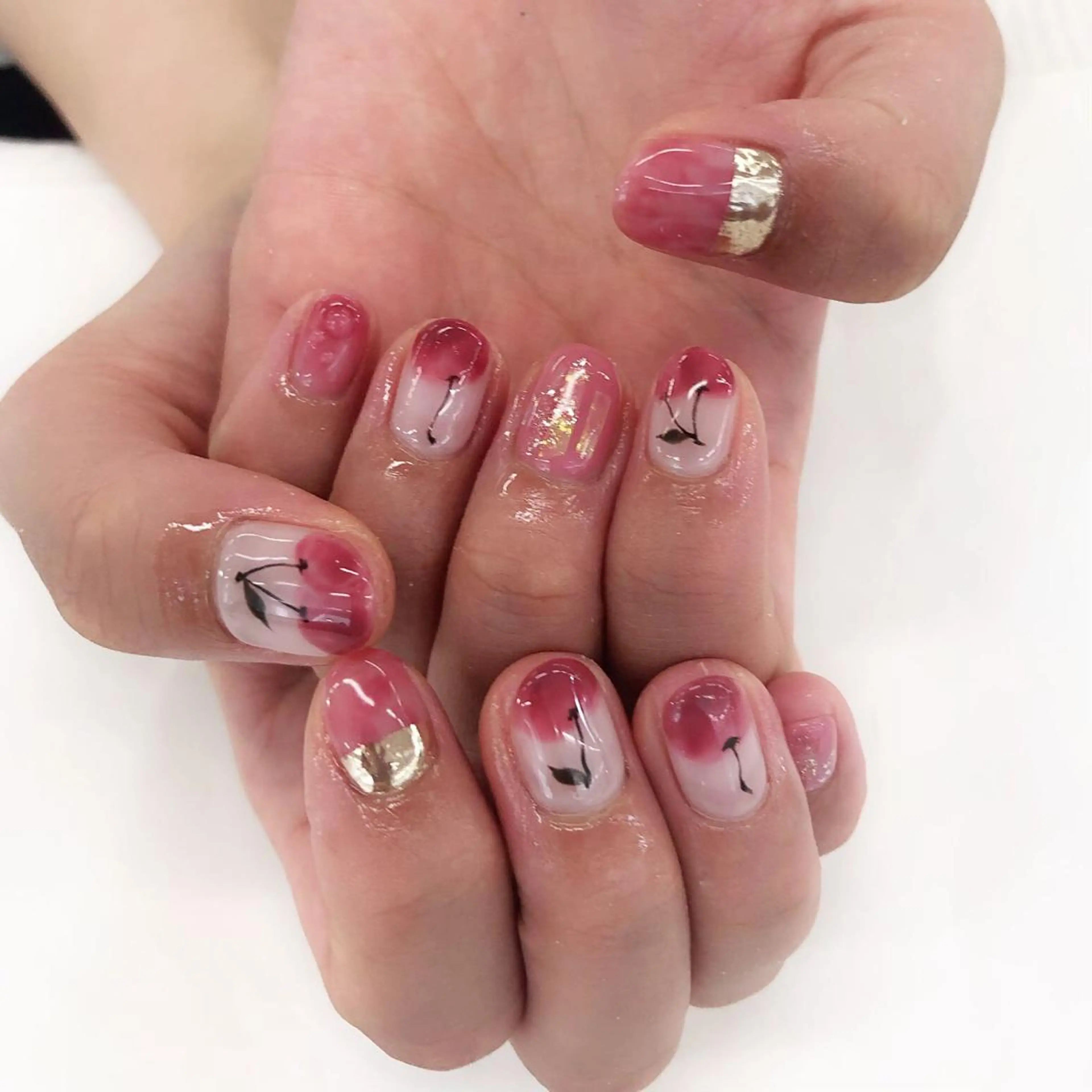 ネイル アートネイル ジェルネイル キラキラネイル ミラーネイル ニュアンスネイル Y nail なんば堀江店のネイルデザイン