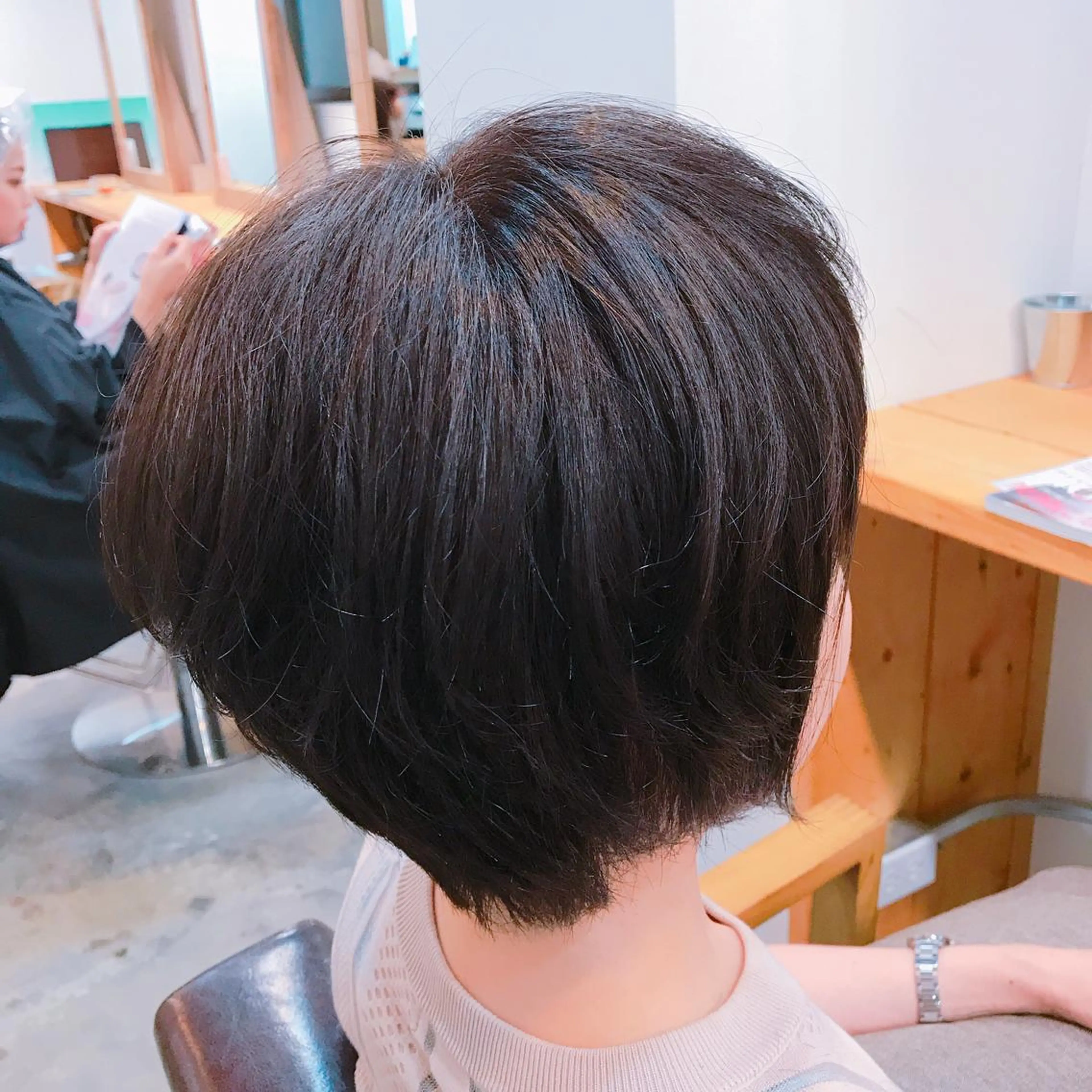 ショート カラー ショートボブ イルミナカラー ボブ ショートヘア 🌈限定価格🌈 鈴木　瑛輔のヘアスタイル