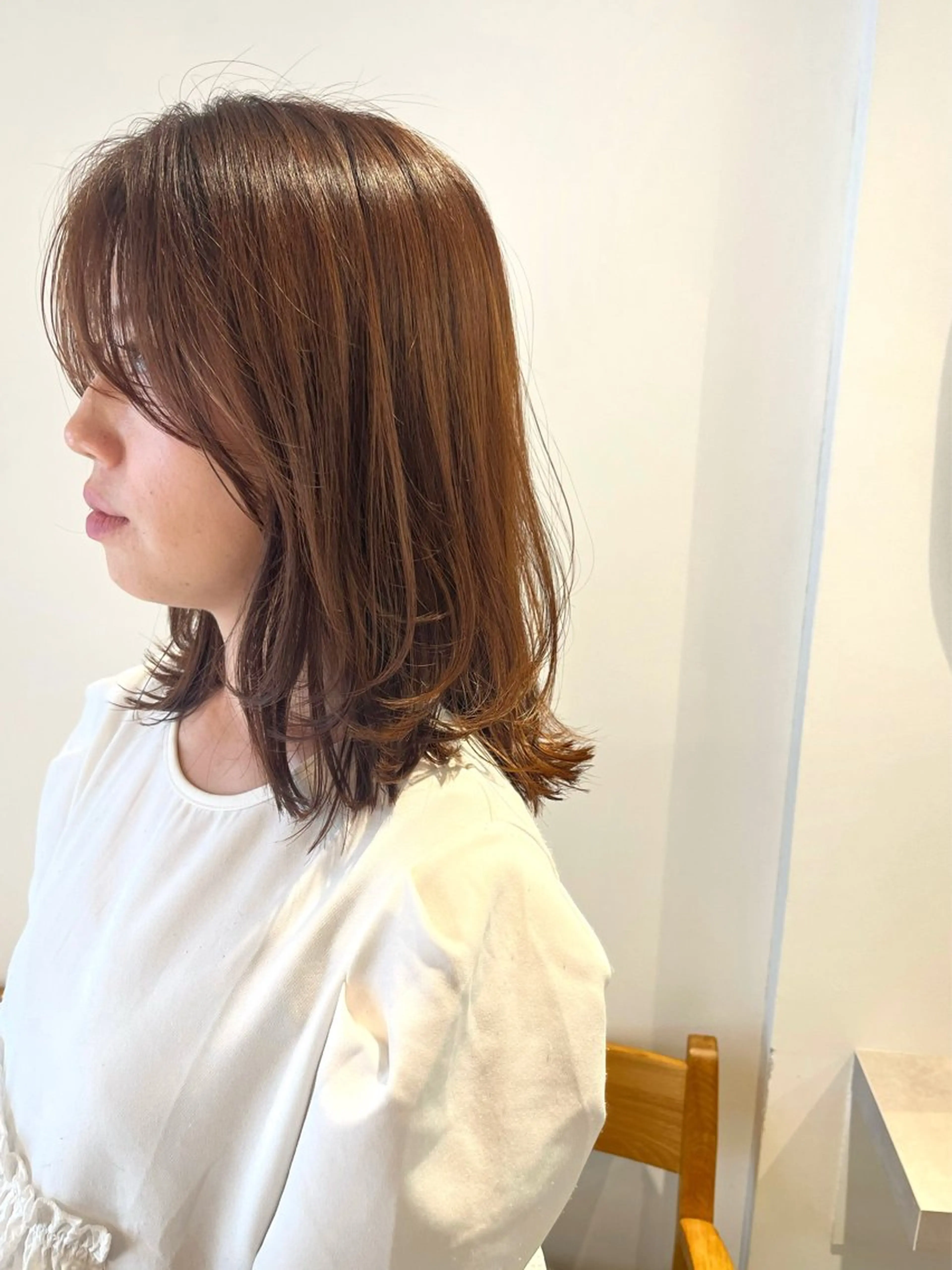 セミロング 箱崎 凪沙のヘアスタイル