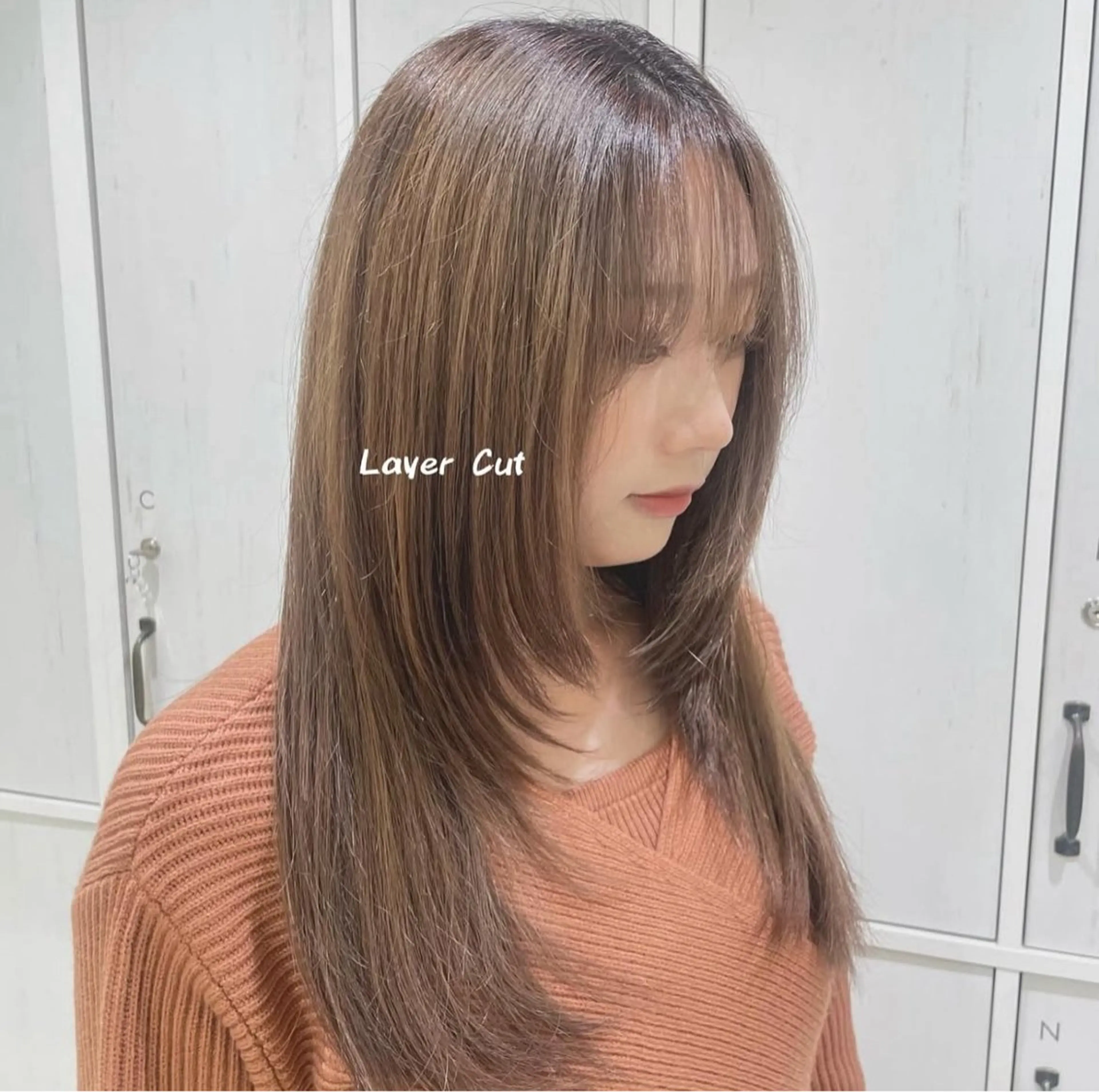 ロング エクステ 顔まわりレイヤー ハイライト 髪質改善 レイヤーカット カット メンズ支持率No.1 /大船メンズパーマのヘアスタイル