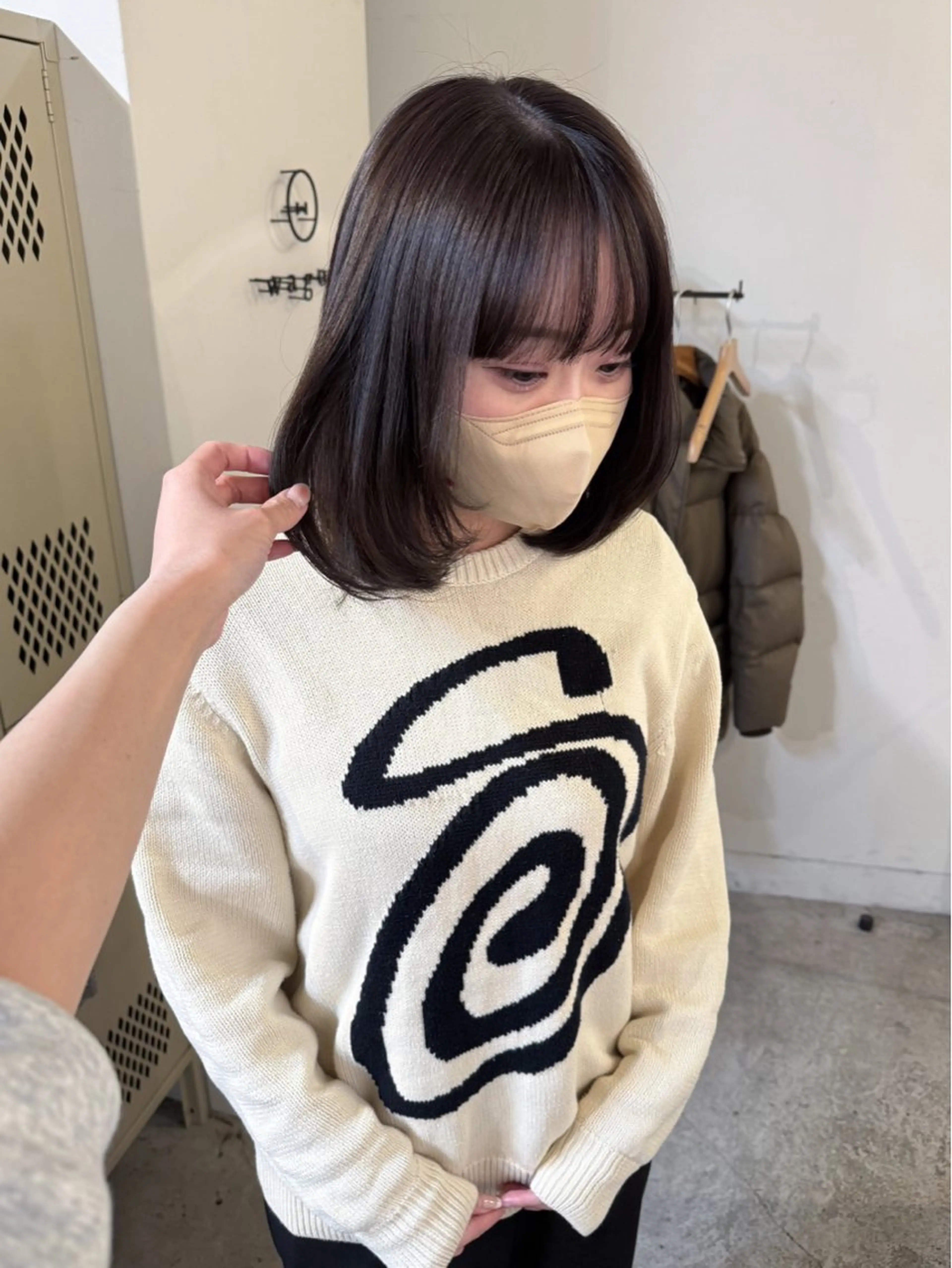 ミディアム ミディアムレイヤー レイヤーカット wagon hair hinaのヘアスタイル