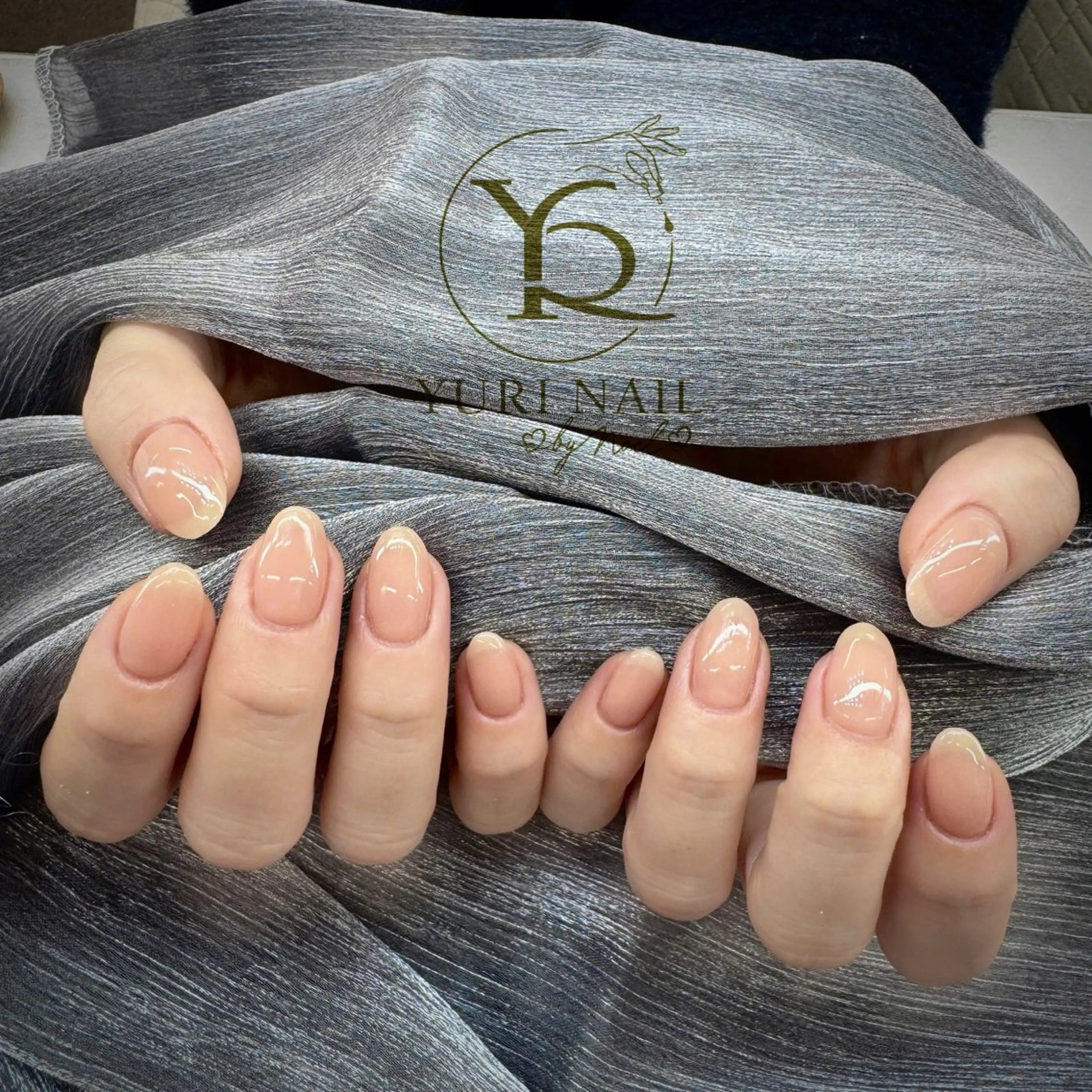 ネイル チークネイル フットネイル フレンチネイル グラデーション キラキラネイル ハンドネイル フットネイル ハンドケア YURI Nail NARITAのネイルデザイン