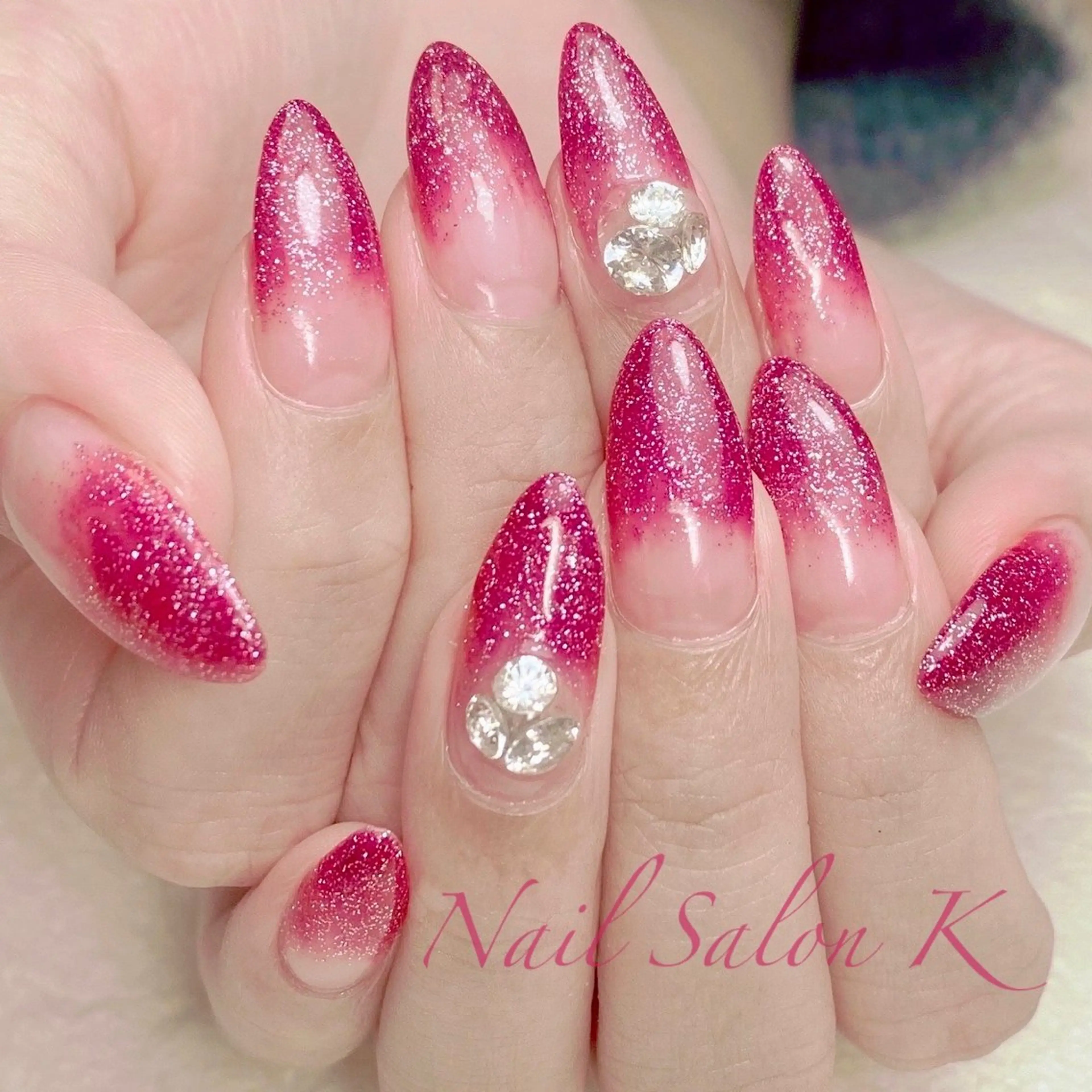 ネイル フラッシュネイル グラデーション ピンク ハンドネイル Nail Salon K 🧸美爪育成のネイルデザイン