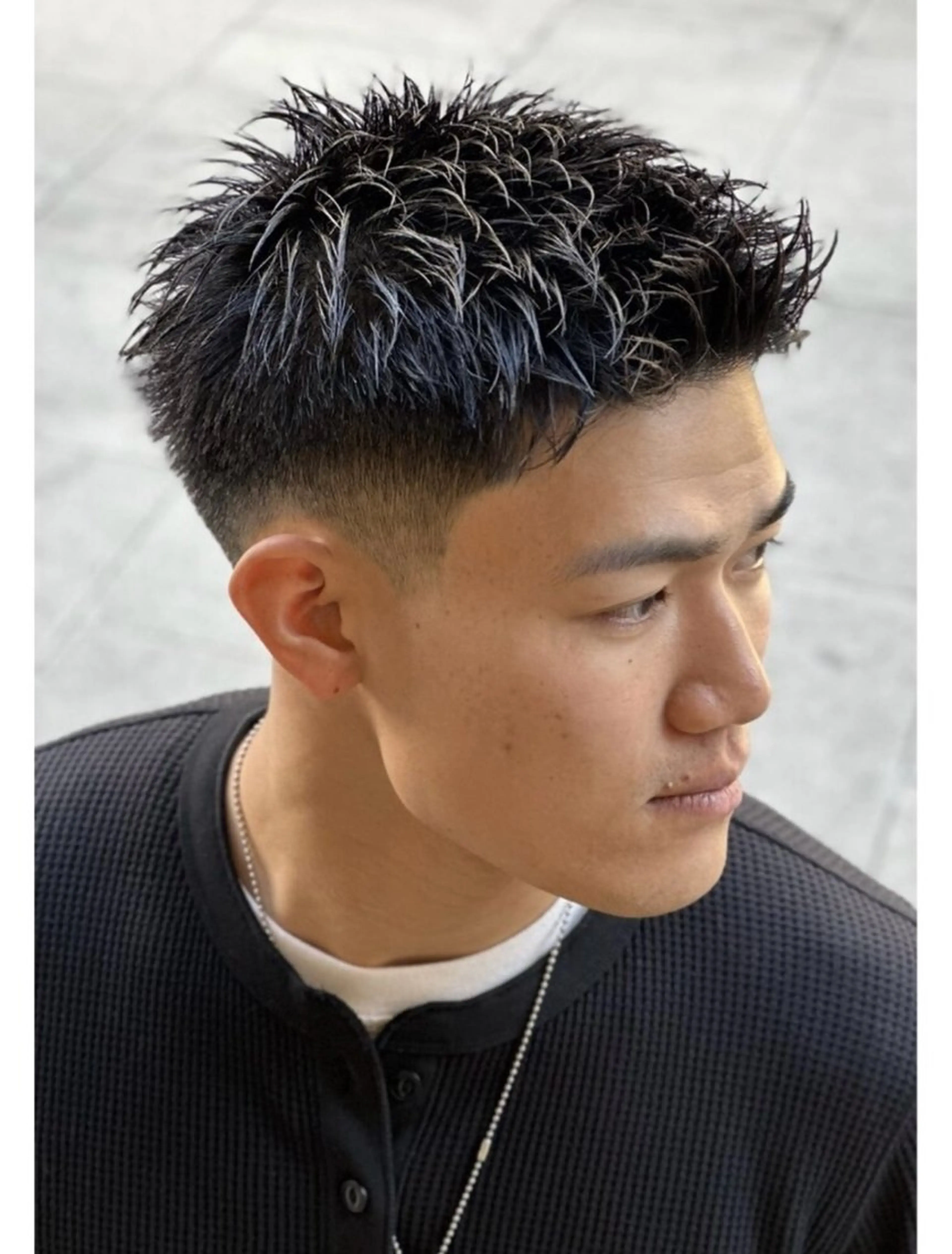 ショート メンズ トミモト アユムのヘアスタイル