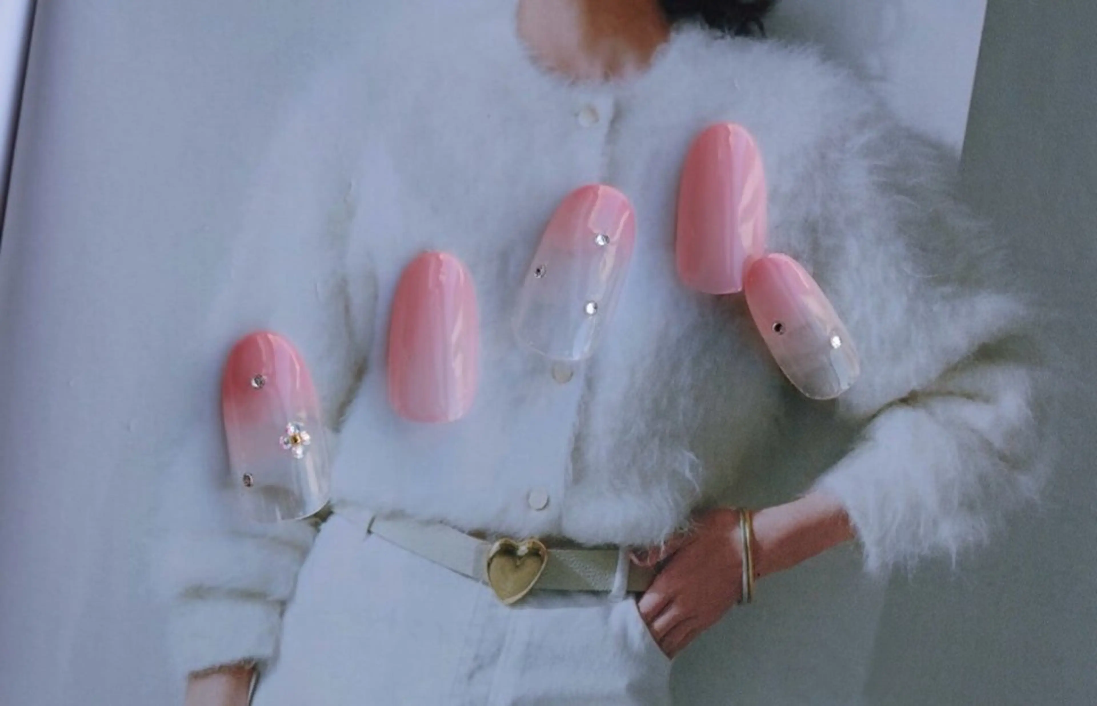 ネイル 艶/マグネット/網紅 /韓国/岩下りほのネイルデザイン