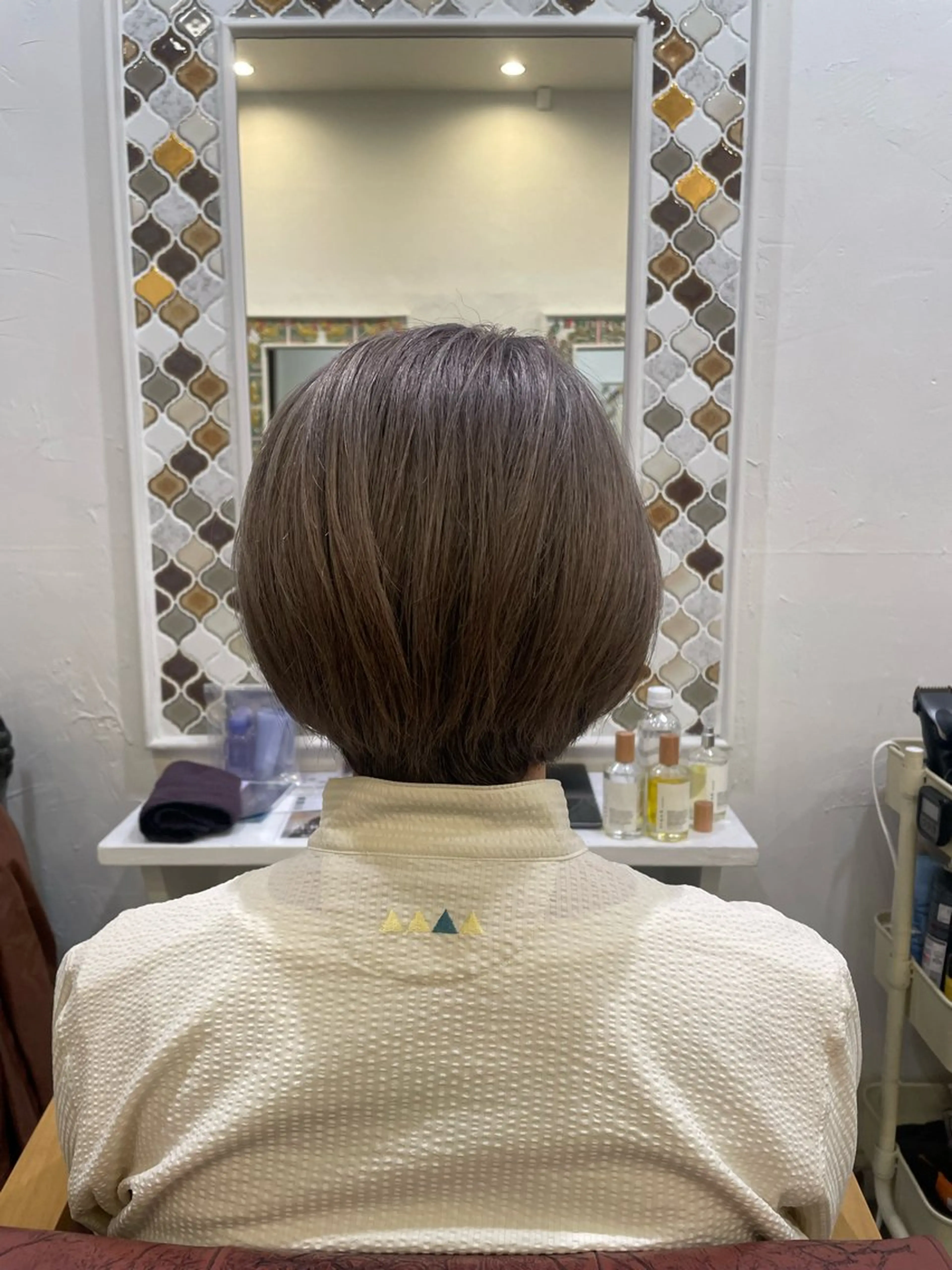 ショート カラー ベージュカラー ショートヘア 丹 優菜のヘアスタイル