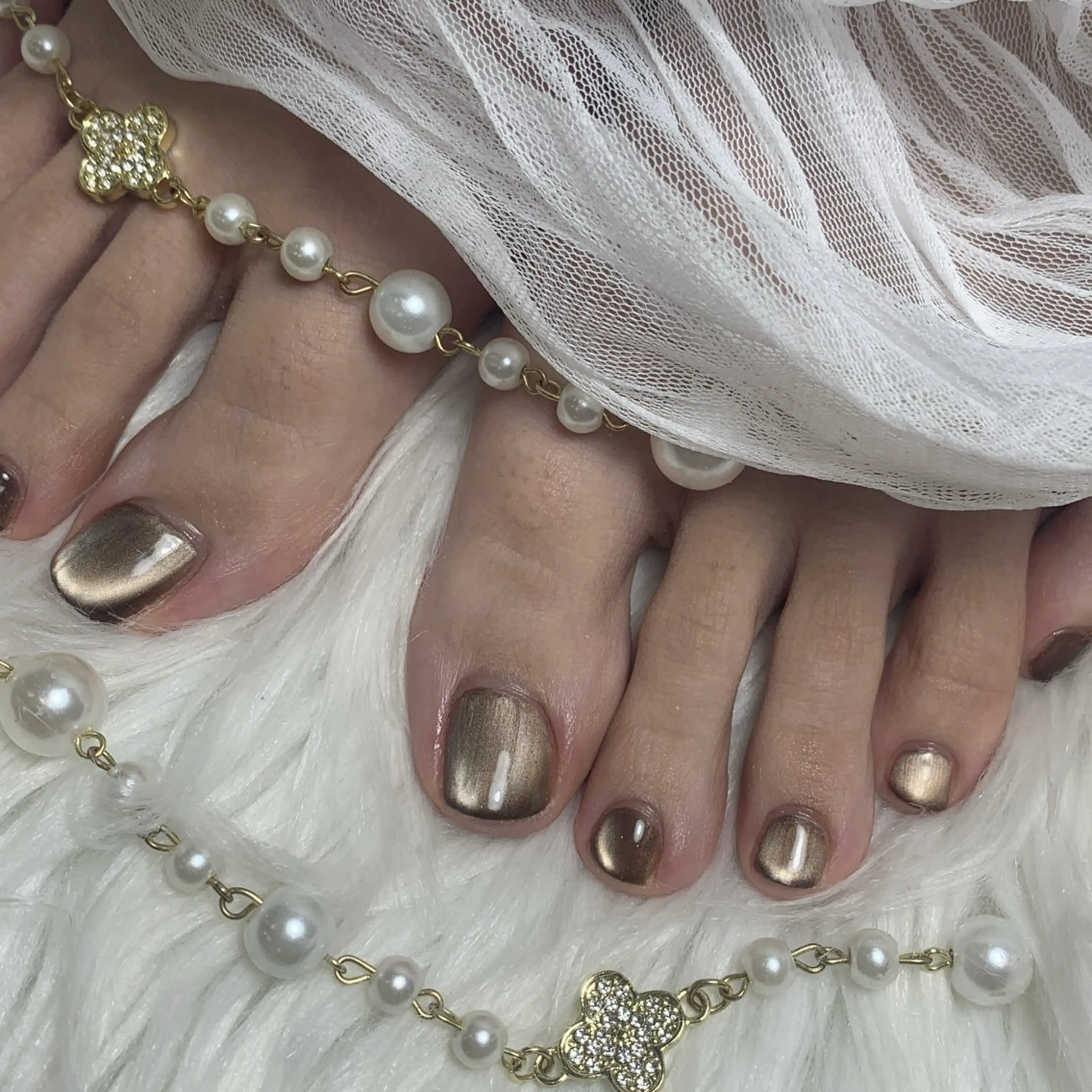 ネイル アートネイル フラッシュネイル フレンチネイル ガラスフレンチ グラデーション フットネイル M2 BEAUTY アユミのネイルデザイン