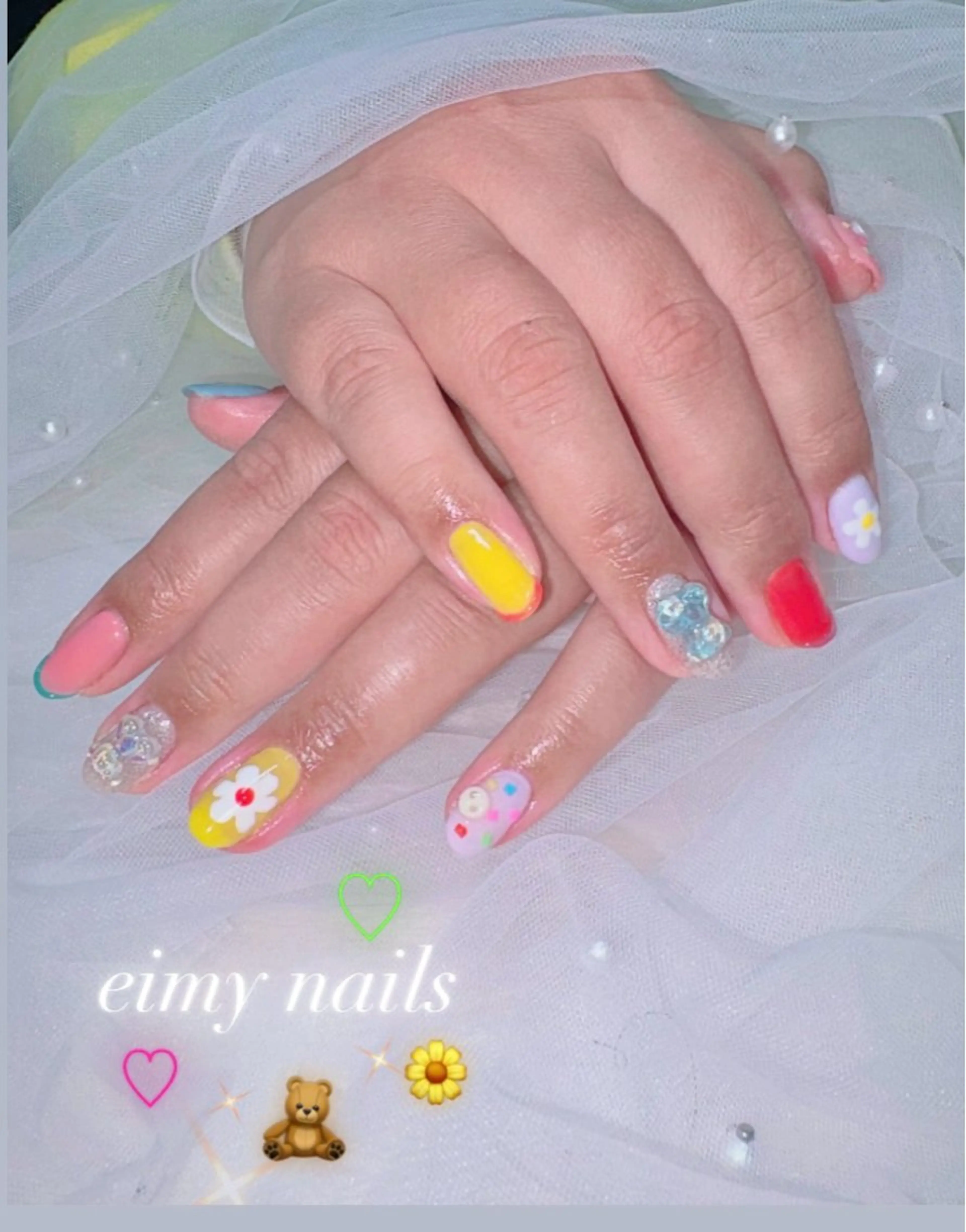 ネイル フラワーネイル ジェルネイル ラメ(グリッター) ワンカラーネイル ハンドネイル eimy nails♡のネイルデザイン