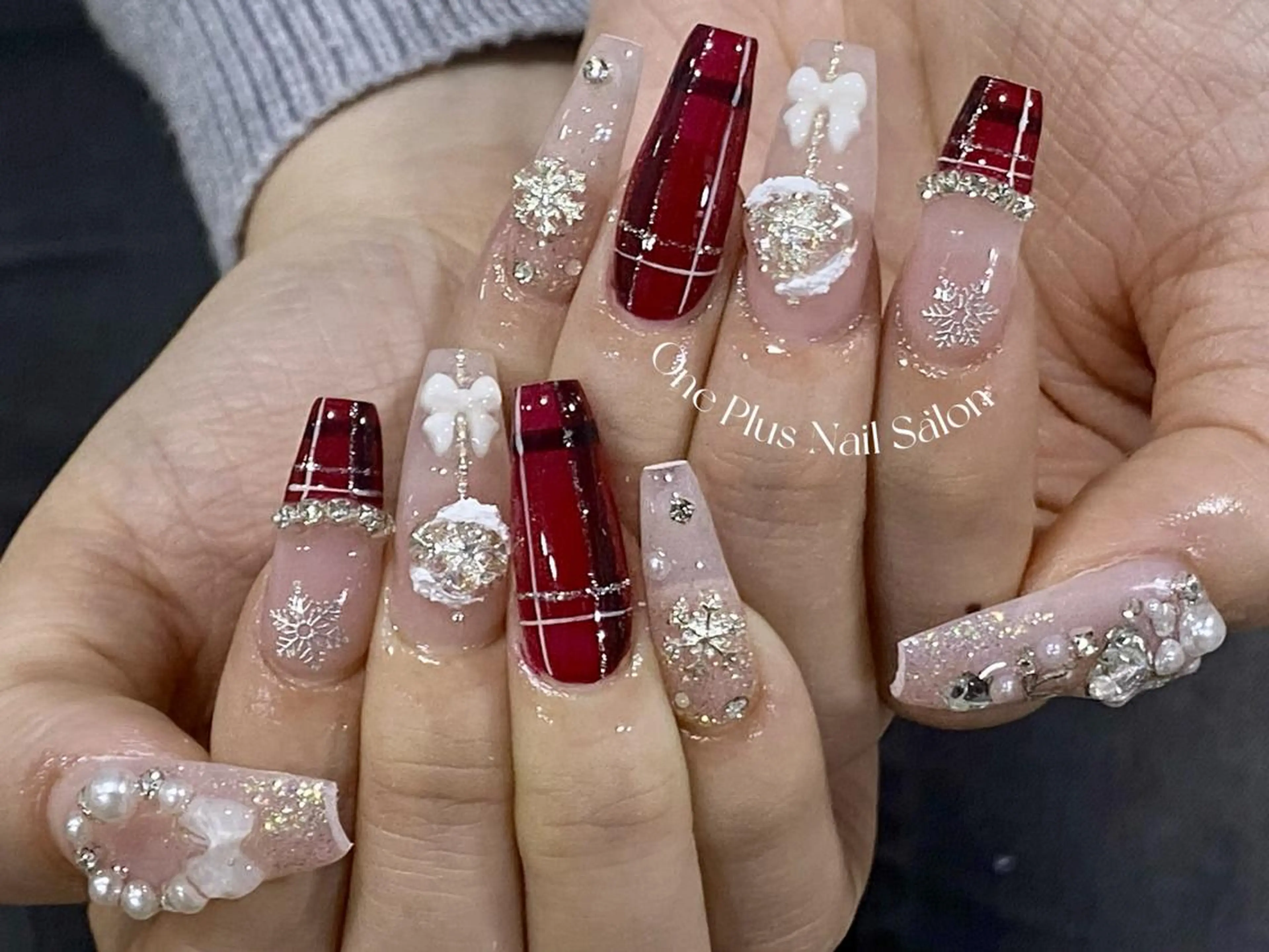 マツエク・マツパ One Plus Nail Salonのネイルデザイン