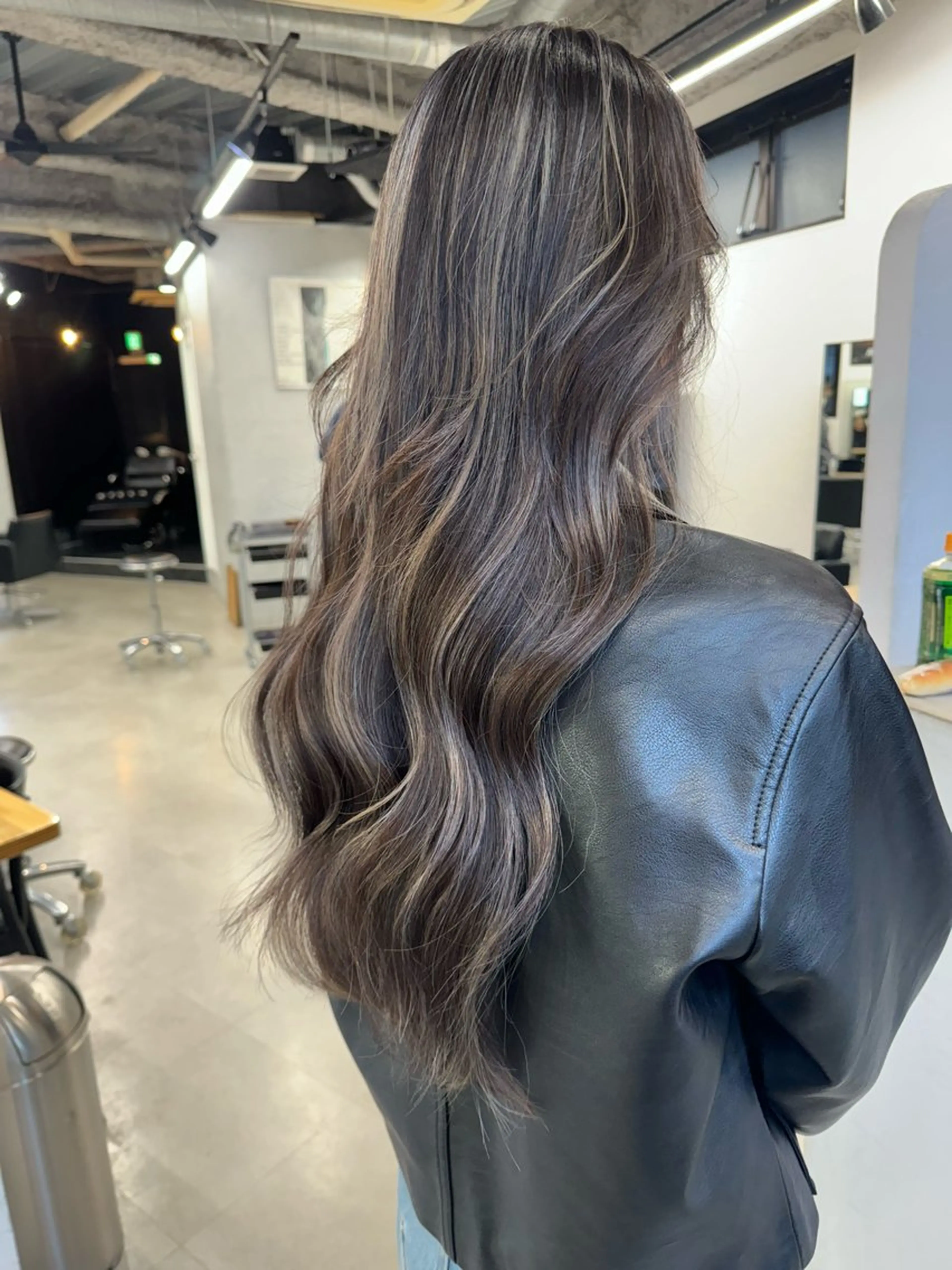 カラー Rico / bob/グレージュのヘアスタイル