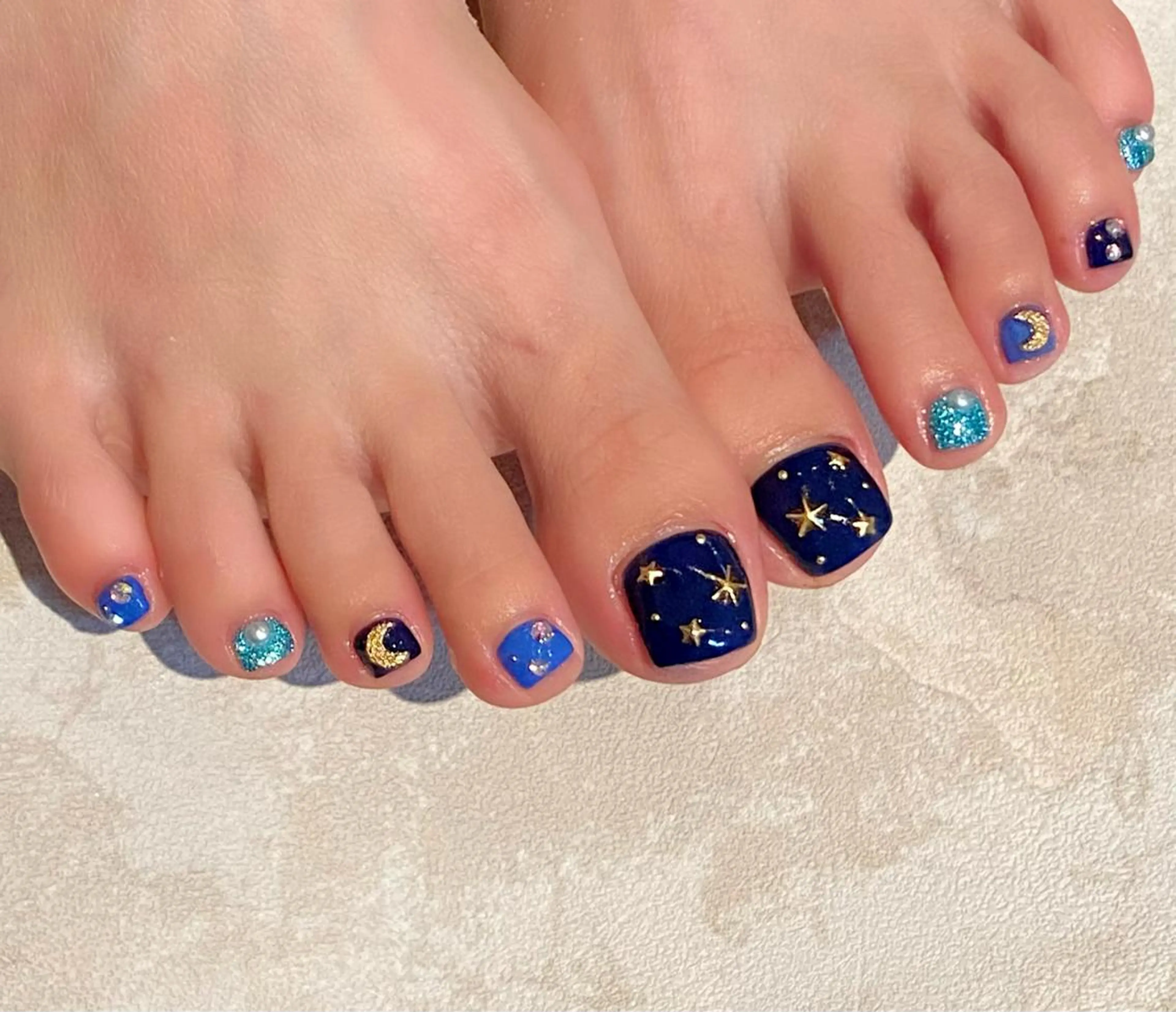 ネイル Lino+ ネイル&よもぎ蒸しのネイルデザイン