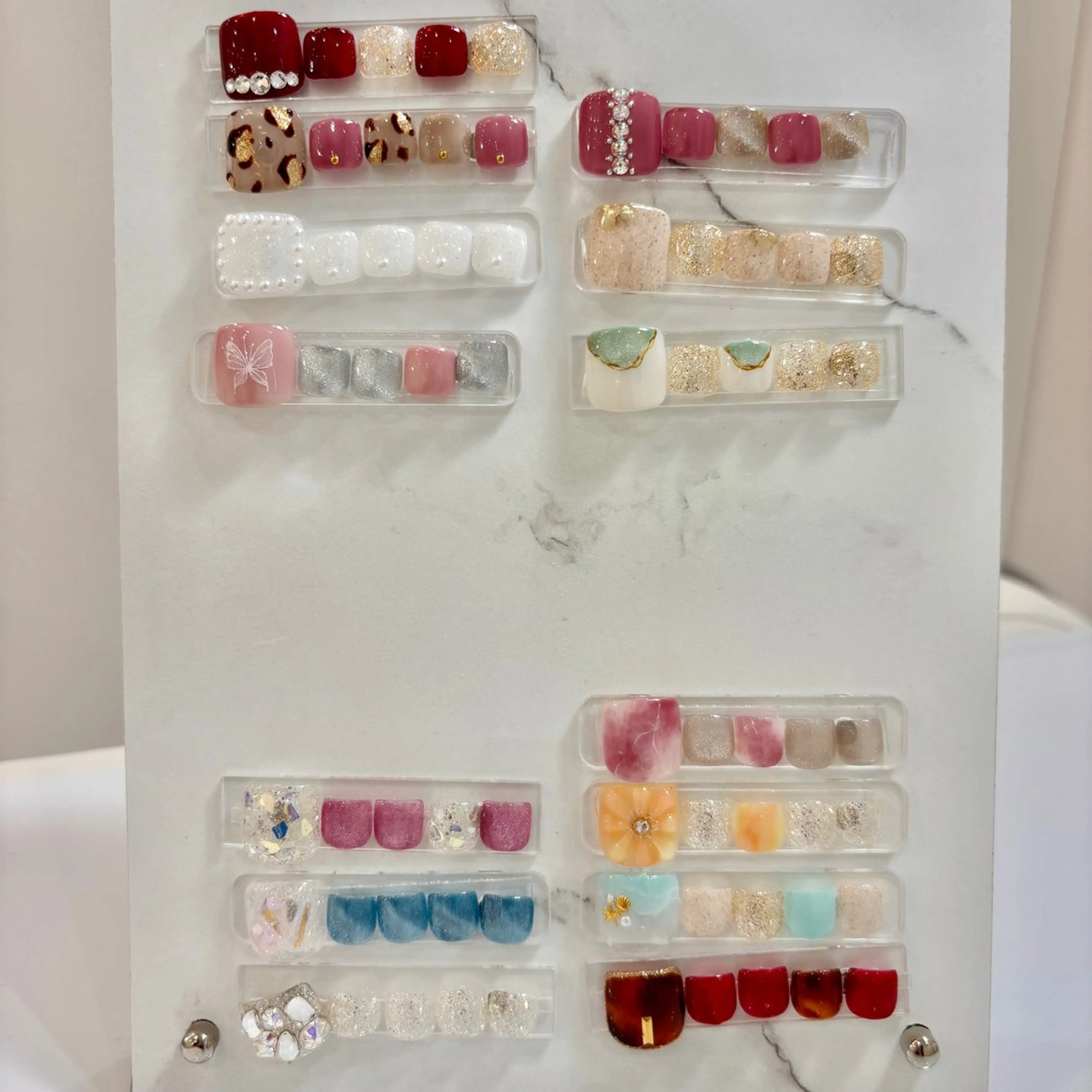 ネイル エルバイノリコ 岩崎のネイルデザイン