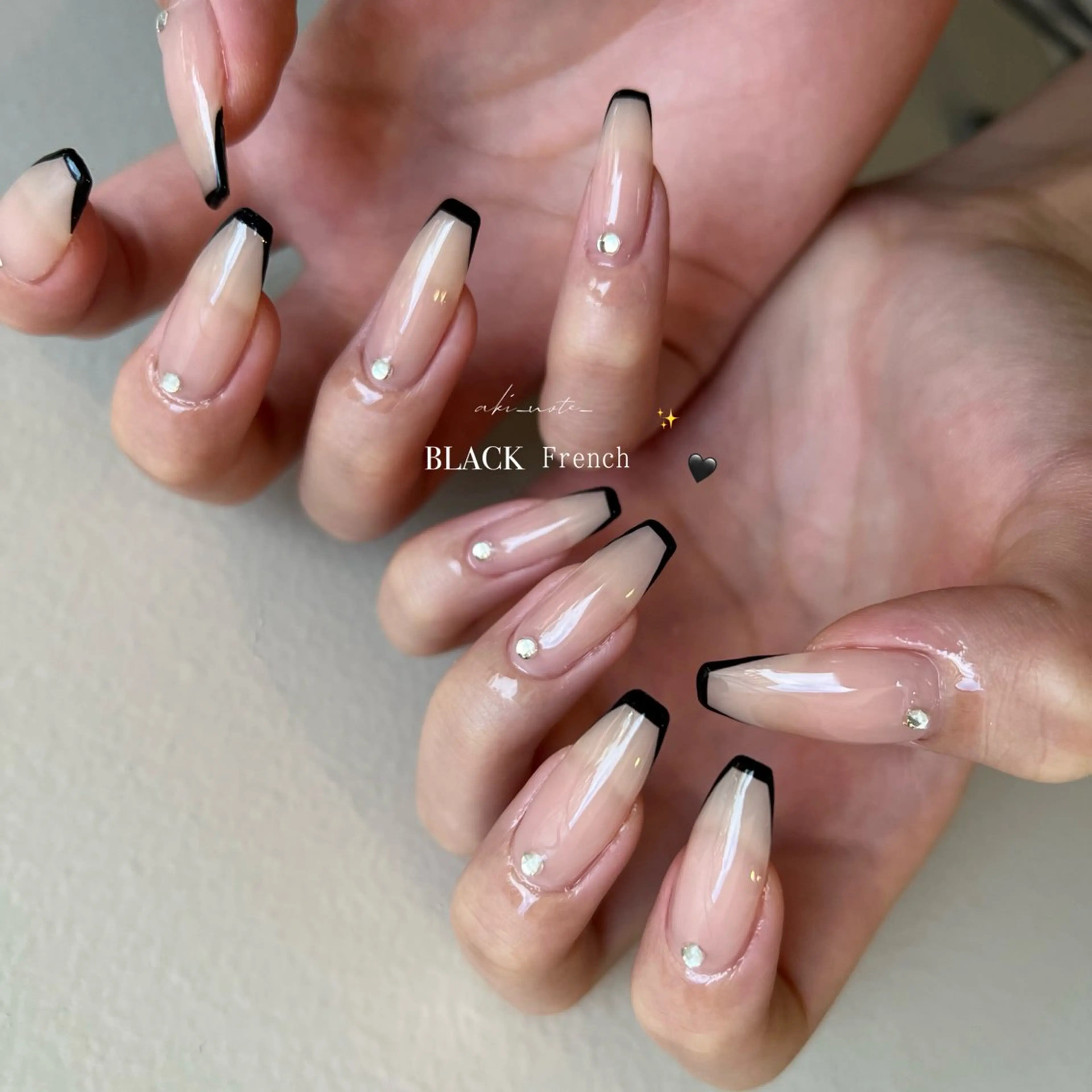 ネイル フレンチネイル ハンドネイル GRANDE大須 栄/店長 aki🌙のネイルデザイン