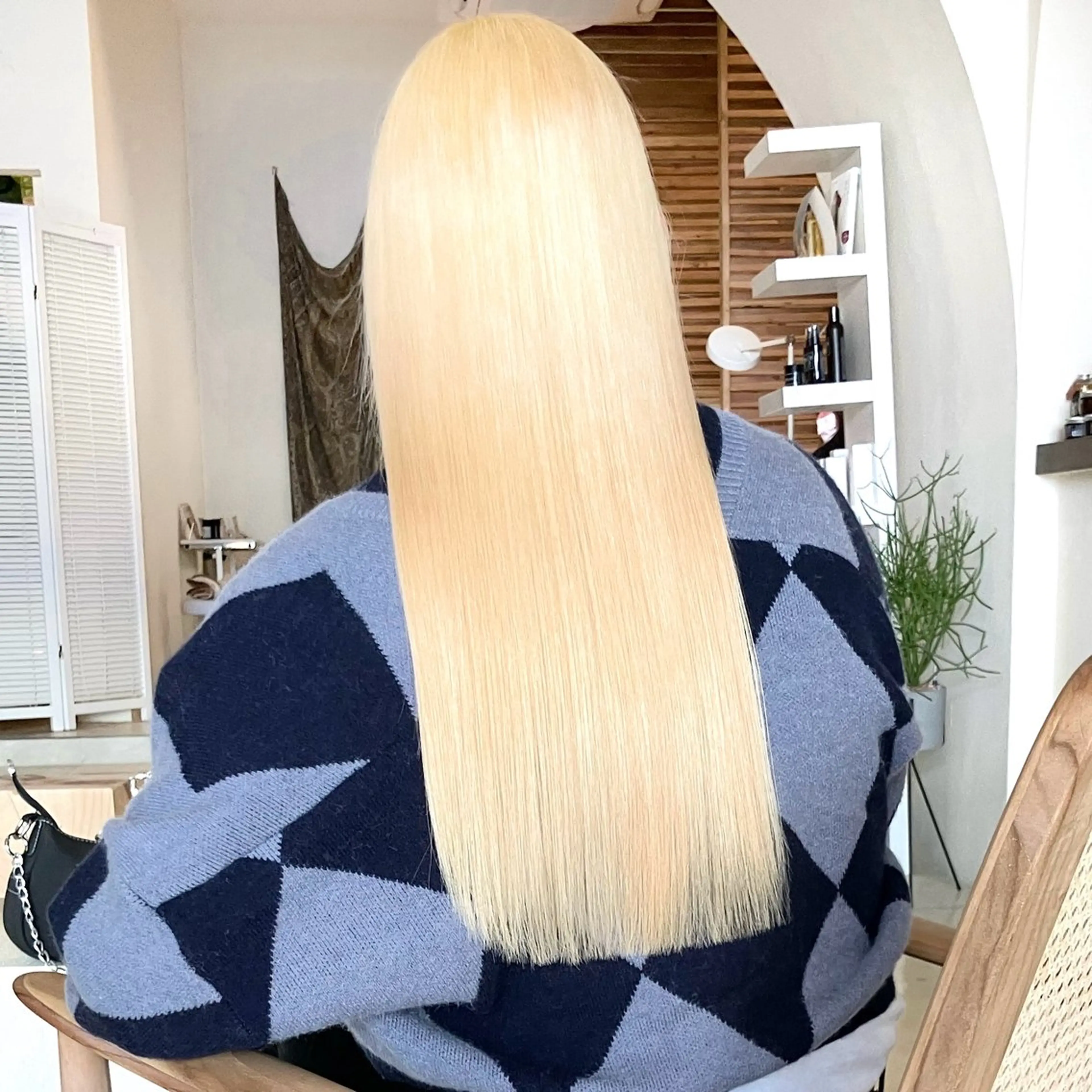 ロング カラー 🌱大人ハイトーン RENのヘアスタイル