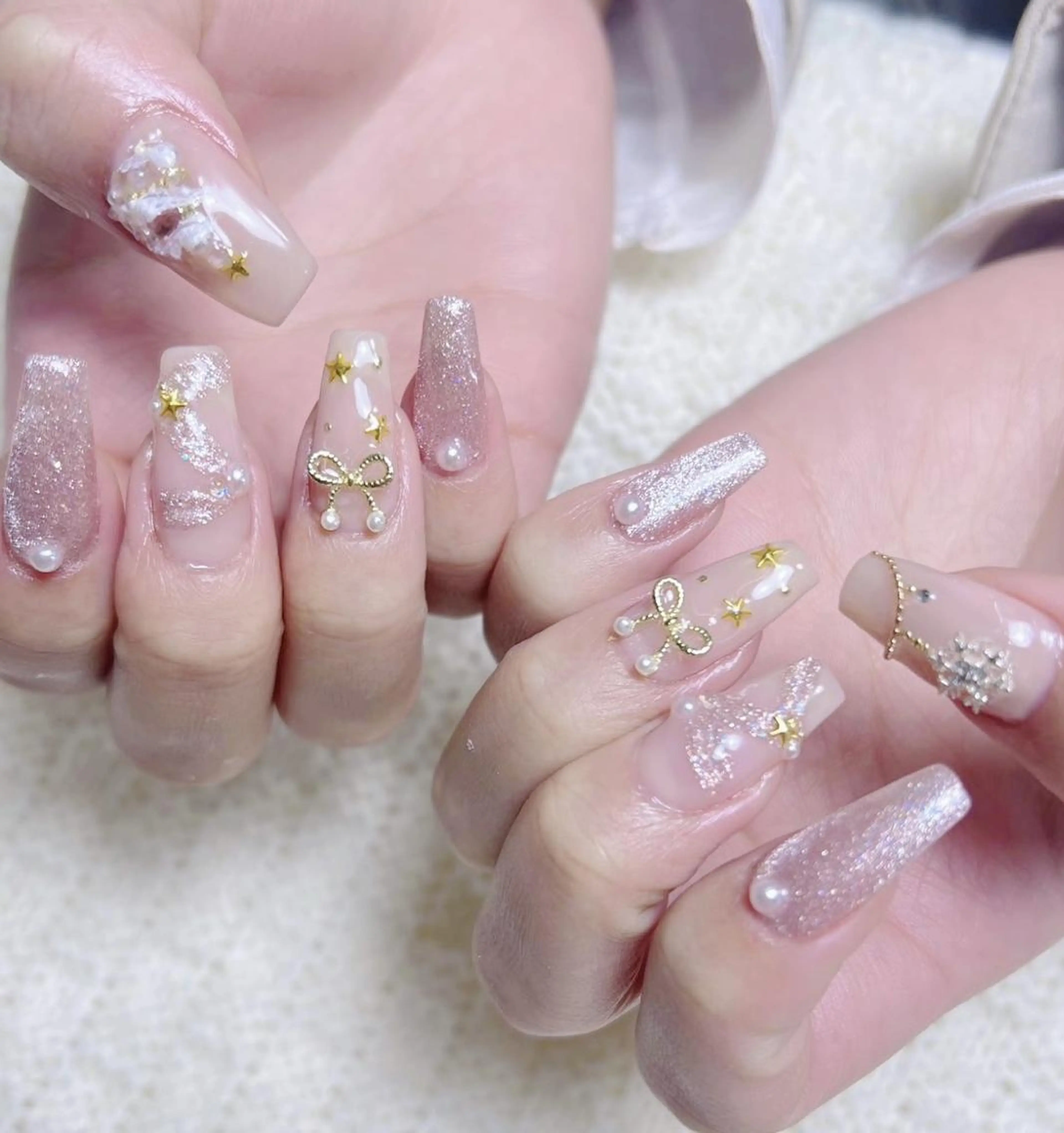 ネイル Rainrain💧 パーツ豊富、やり放題のネイルデザイン