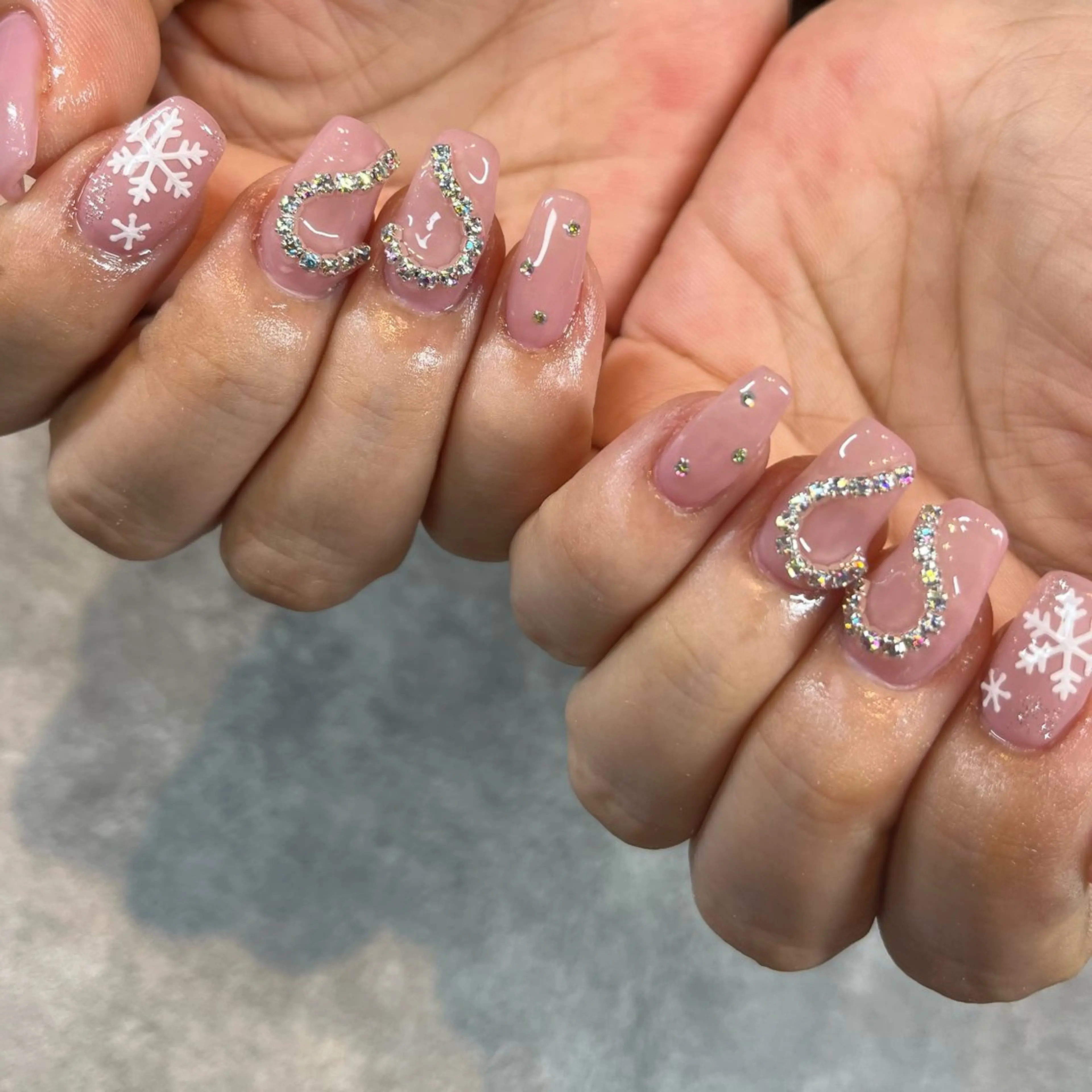 ネイル シンプルネイル salon akua nail＆リラクのマツエク・マツパデザイン