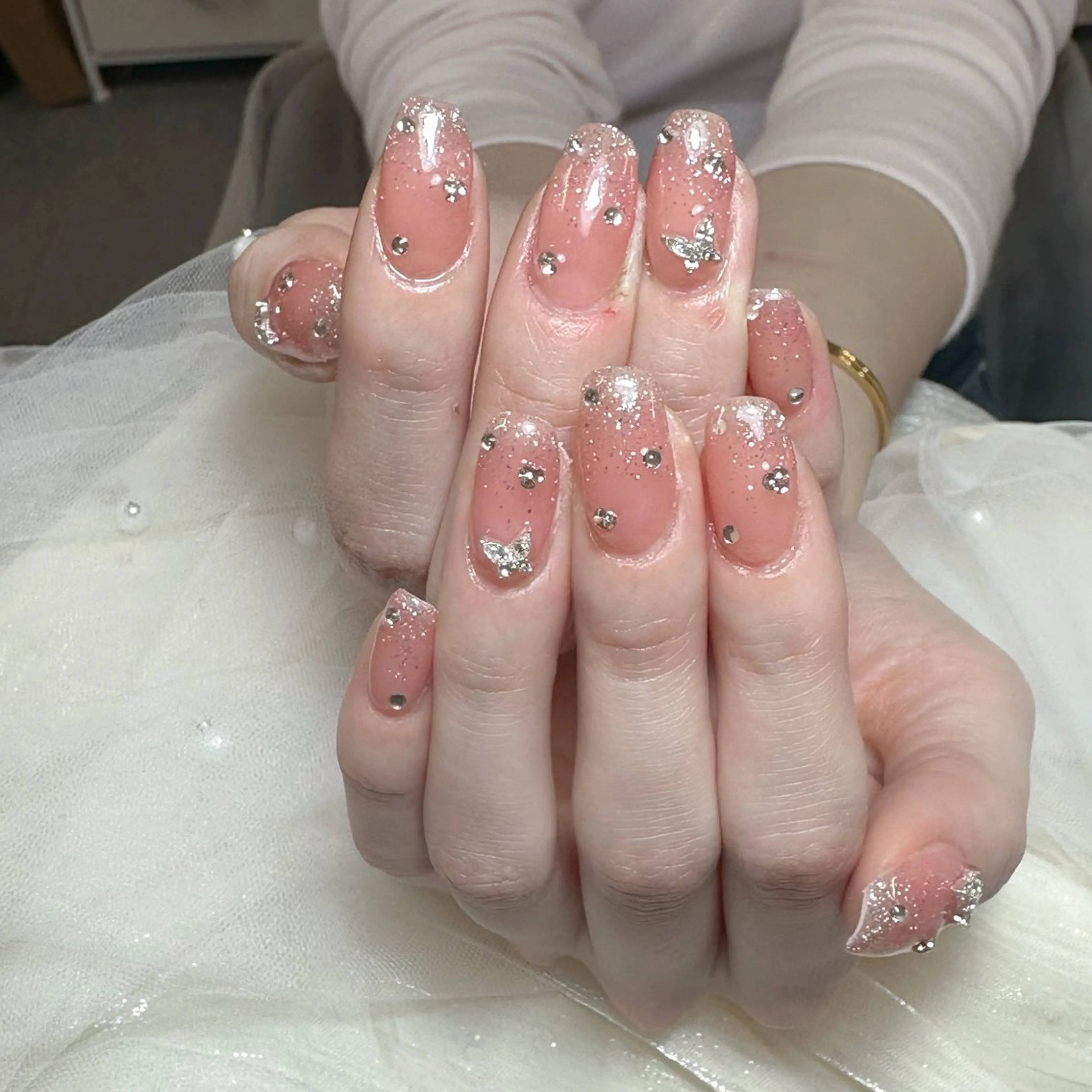 ネイル ハンドネイル 🎀nana🫧 ワンホンネイル🎀のネイルデザイン