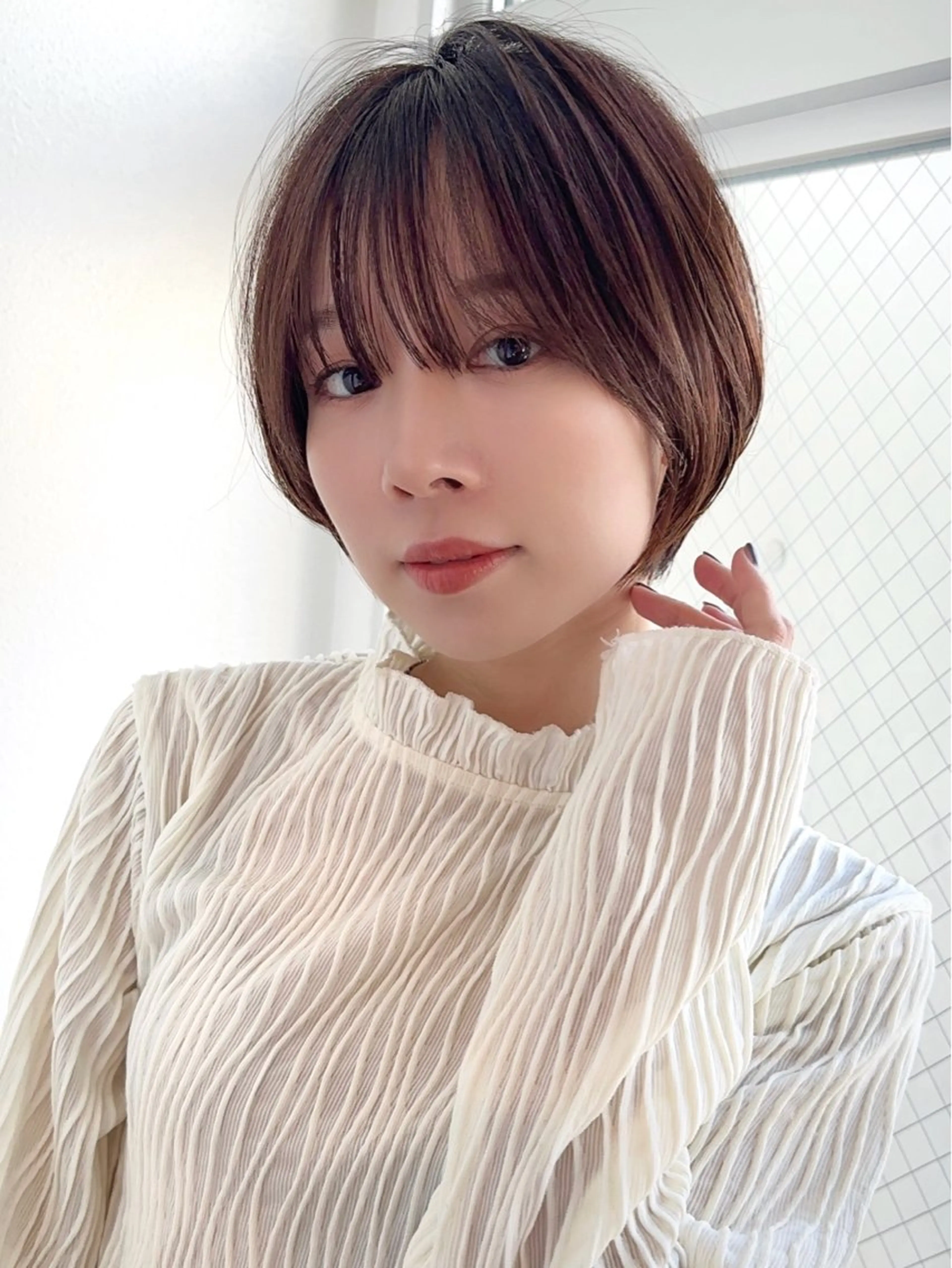 ショート レイヤー/ショート/ 山見陽のヘアスタイル