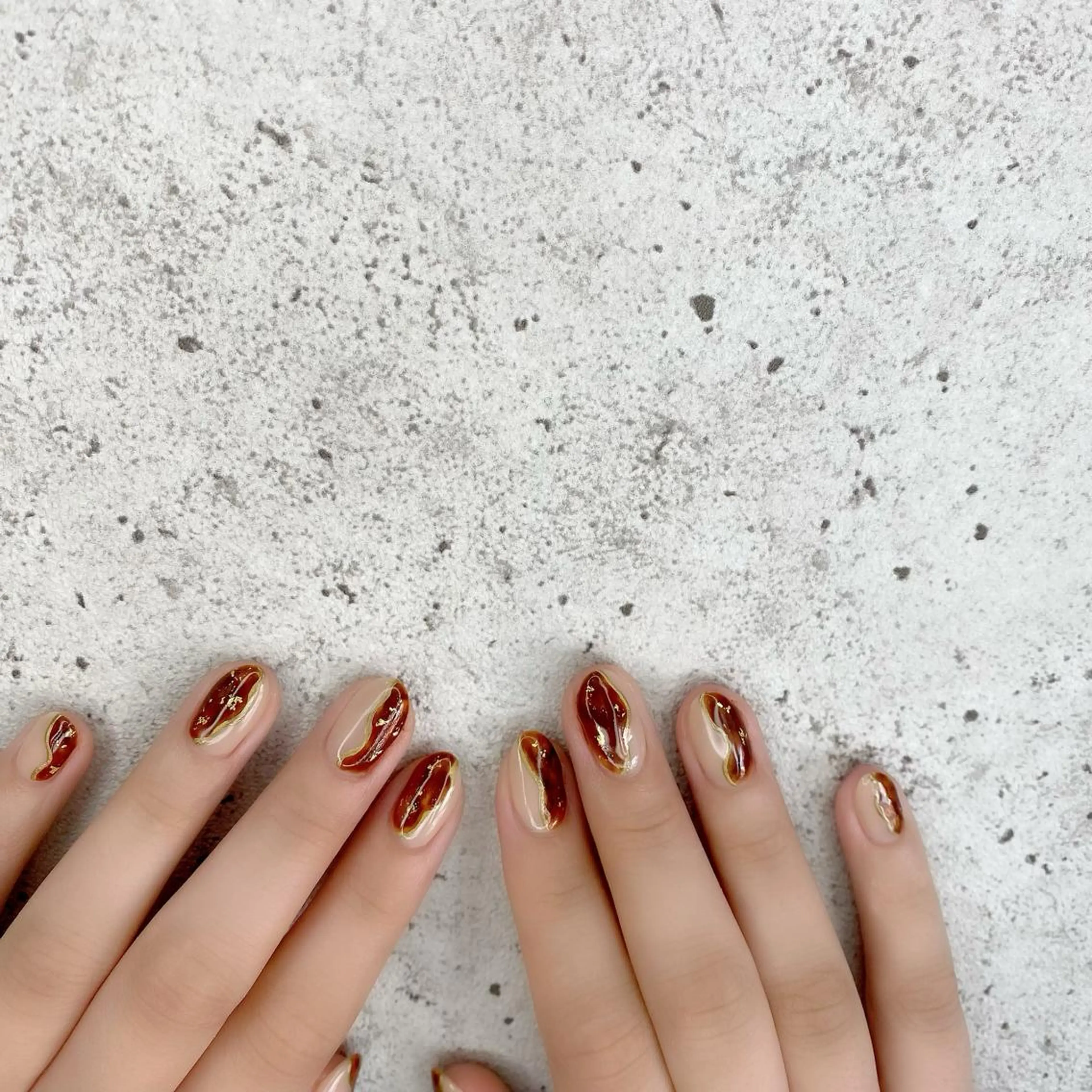 ミディアム カラー パーマ ヘアアレンジ メンズ キッズ ネイル マツエク・マツパ べっ甲ネイル ミラーネイル ニュアンスネイル ニュアンスパーマ ハンドネイル Salon Ｋのネイルデザイン