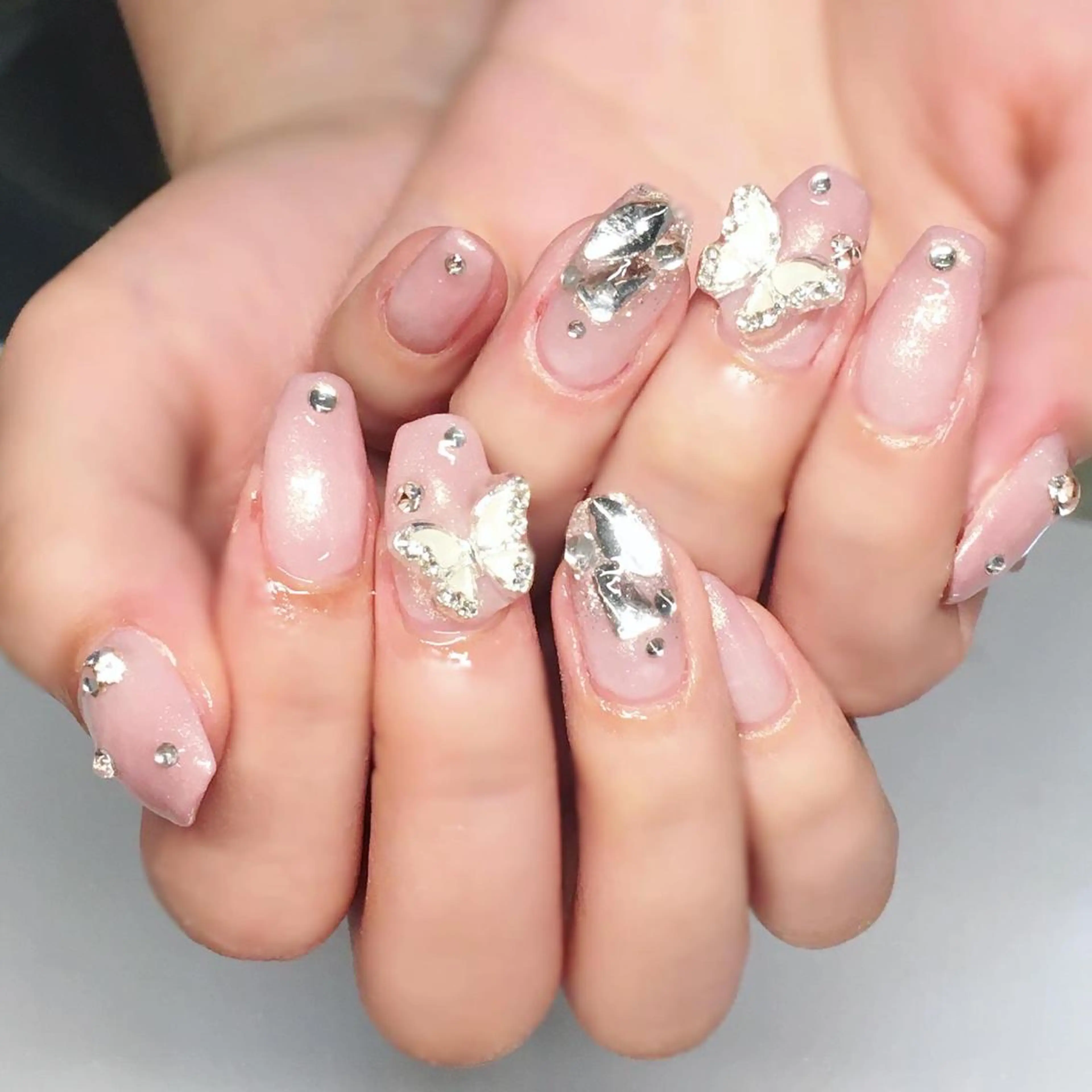 ネイル ジェルネイル グラデーション キラキラネイル ピンク 春ネイル Nyanco Nailのネイルデザイン