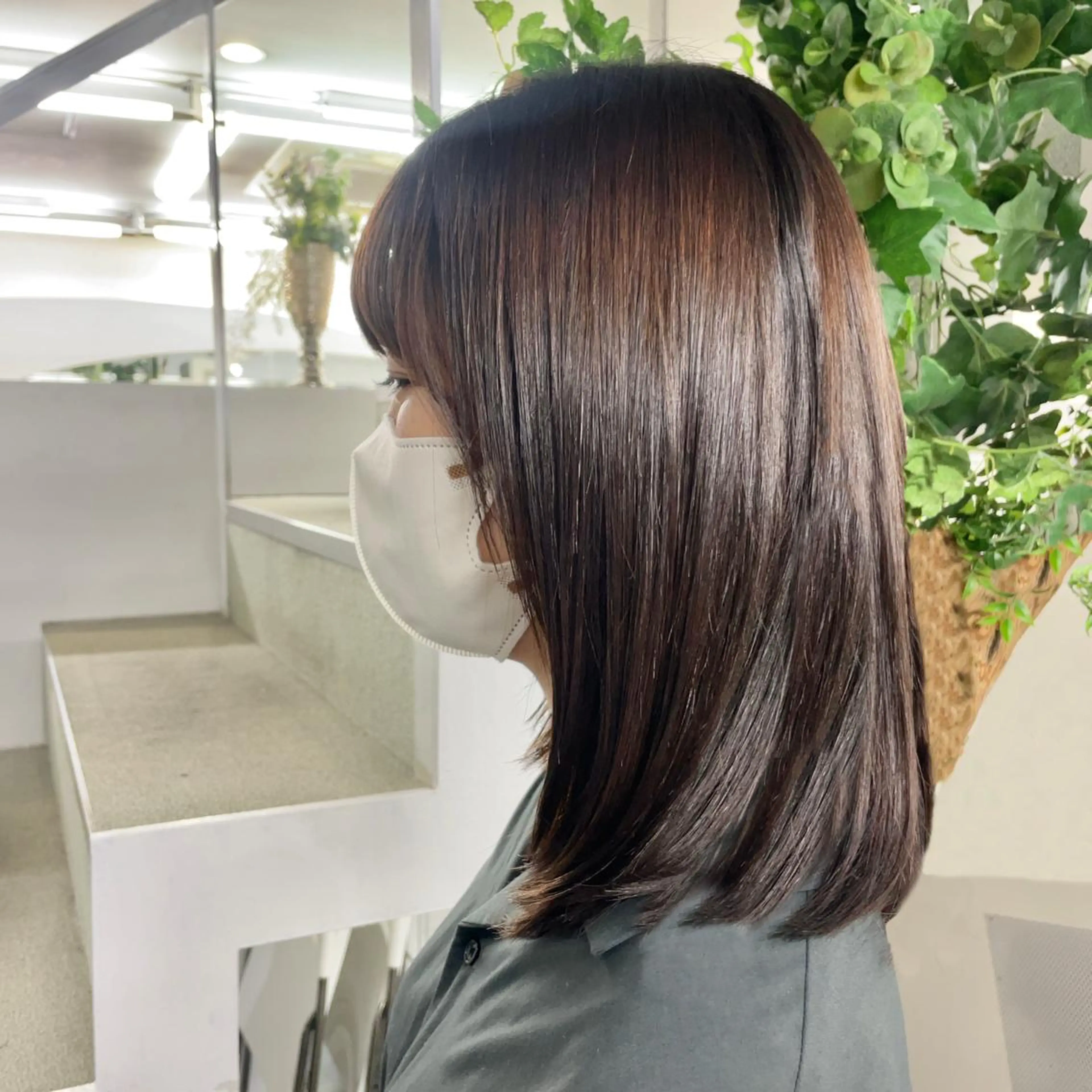 ミディアム 山田 里美のヘアスタイル