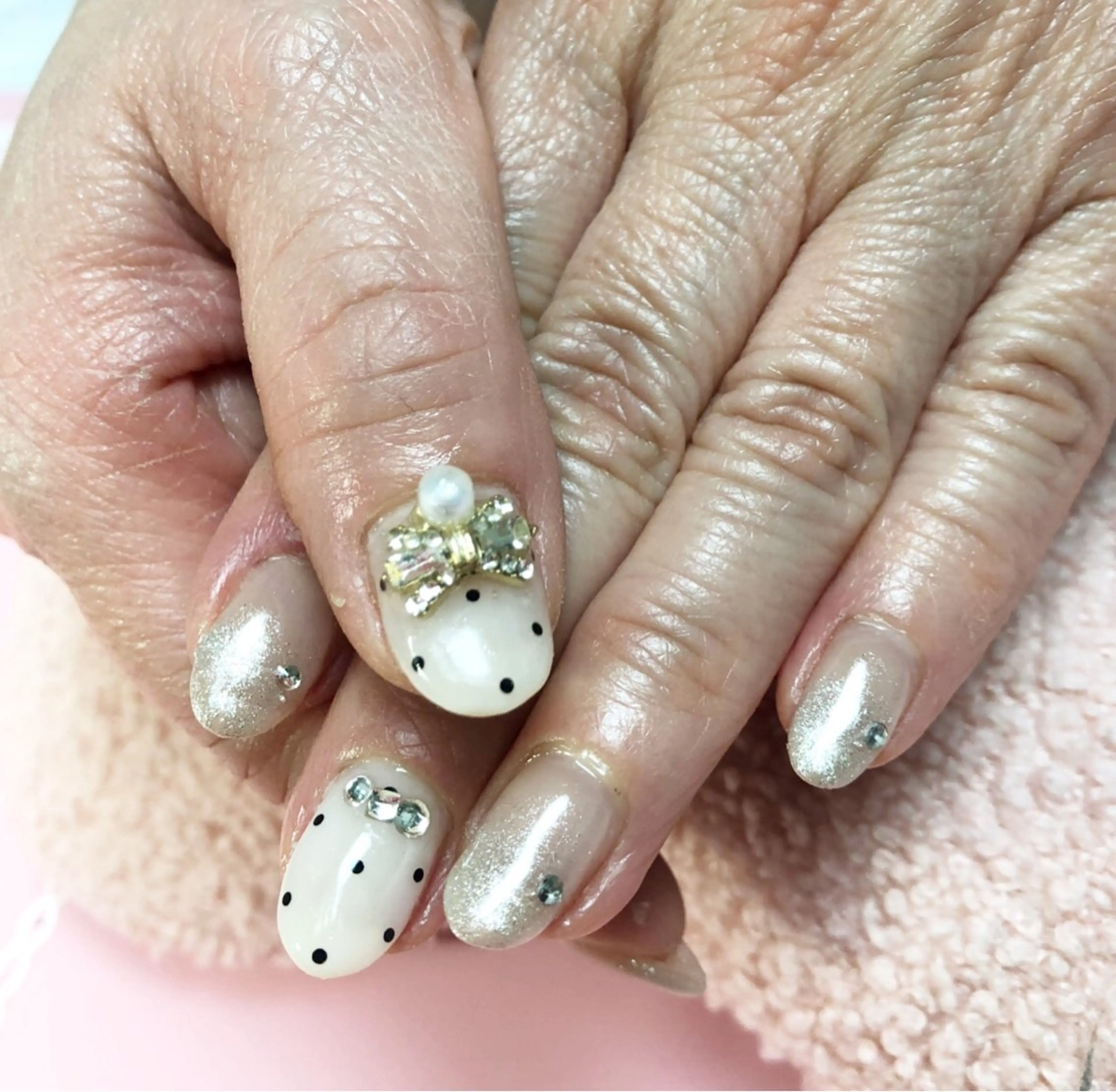 ネイル GＬA D所属・ＧＬAD グラットのネイルデザイン