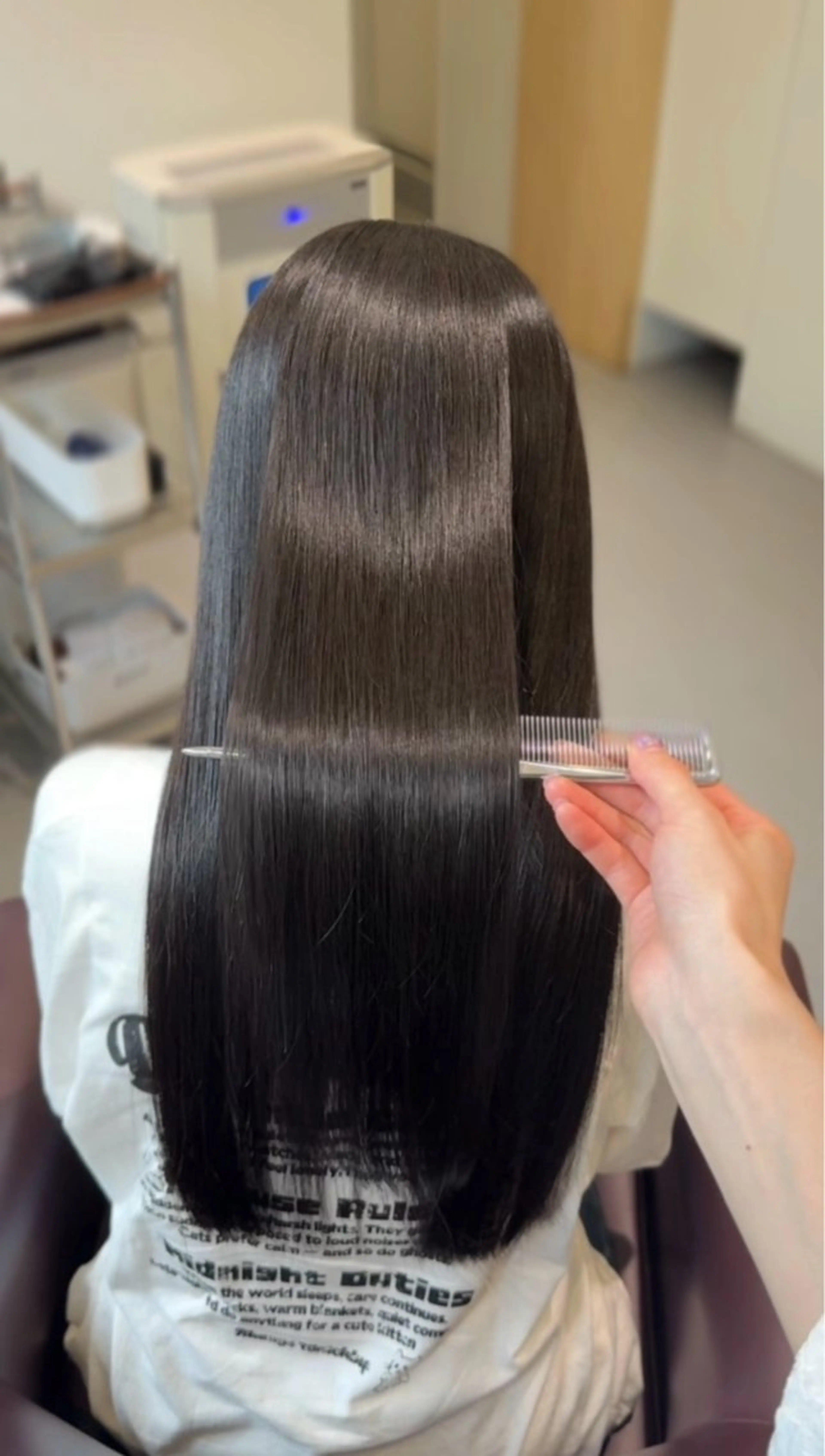 ロング カット トリートメント ️🫧透明感カラー& 髪質改善🎀いさきのヘアスタイル