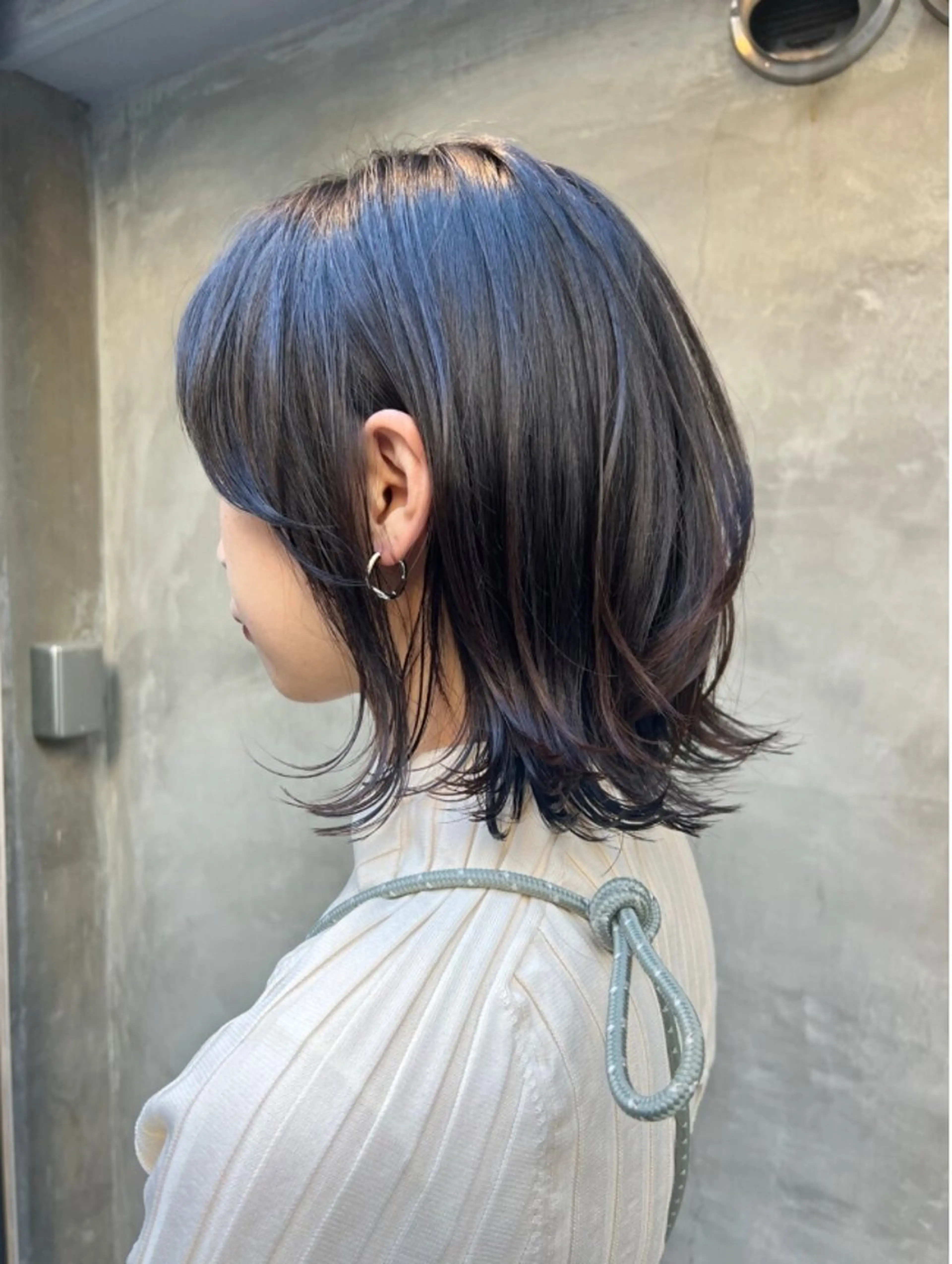 ミディアム UNBIRTHDAY akariのヘアスタイル
