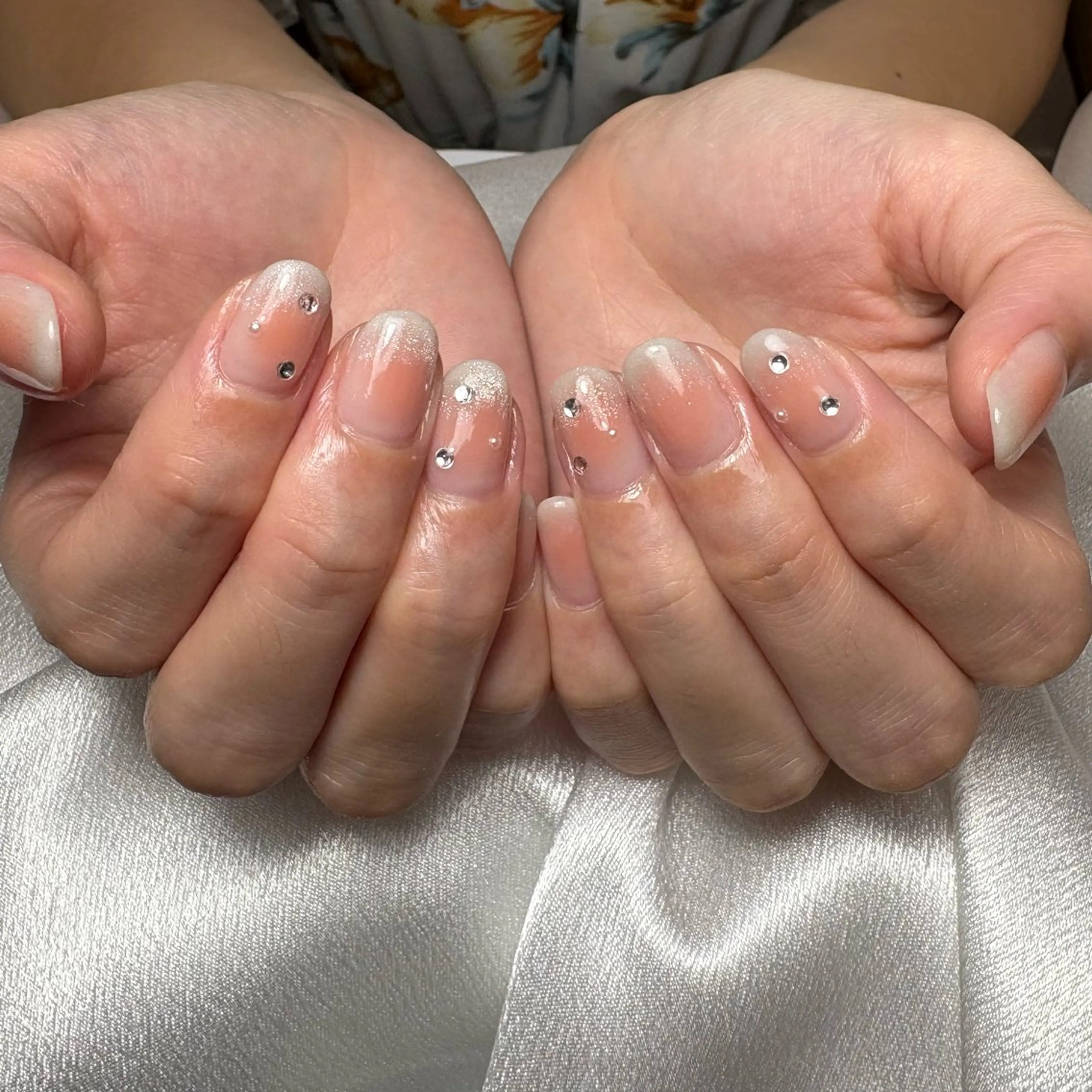 ネイル チークネイル ハンドネイル S ＆luluのネイルデザイン