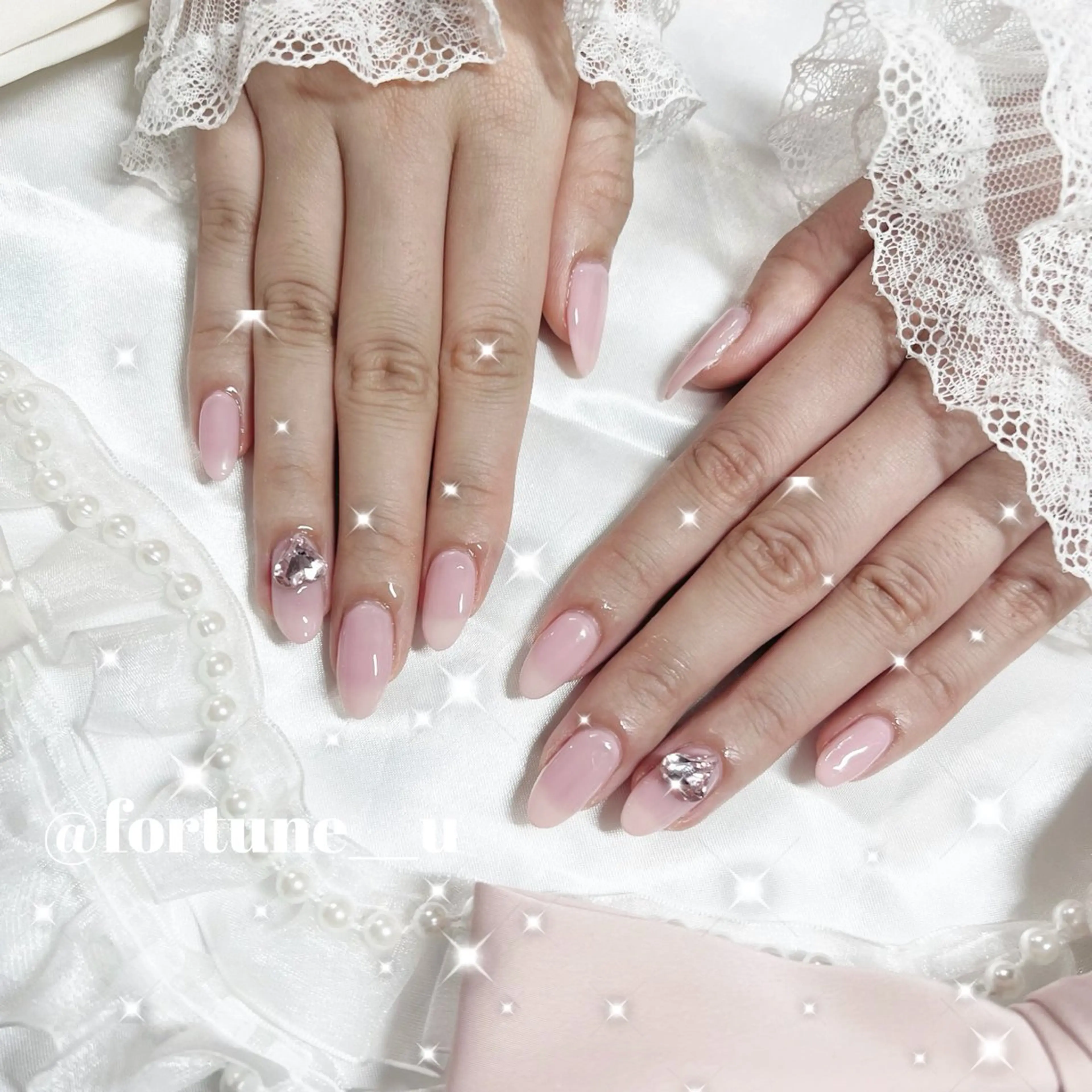 ネイル ガーリー 韓国ネイル オフィスネイル ワンカラーネイル ピンク ハンドネイル 💜✩.* Yuuna💜のネイルデザイン