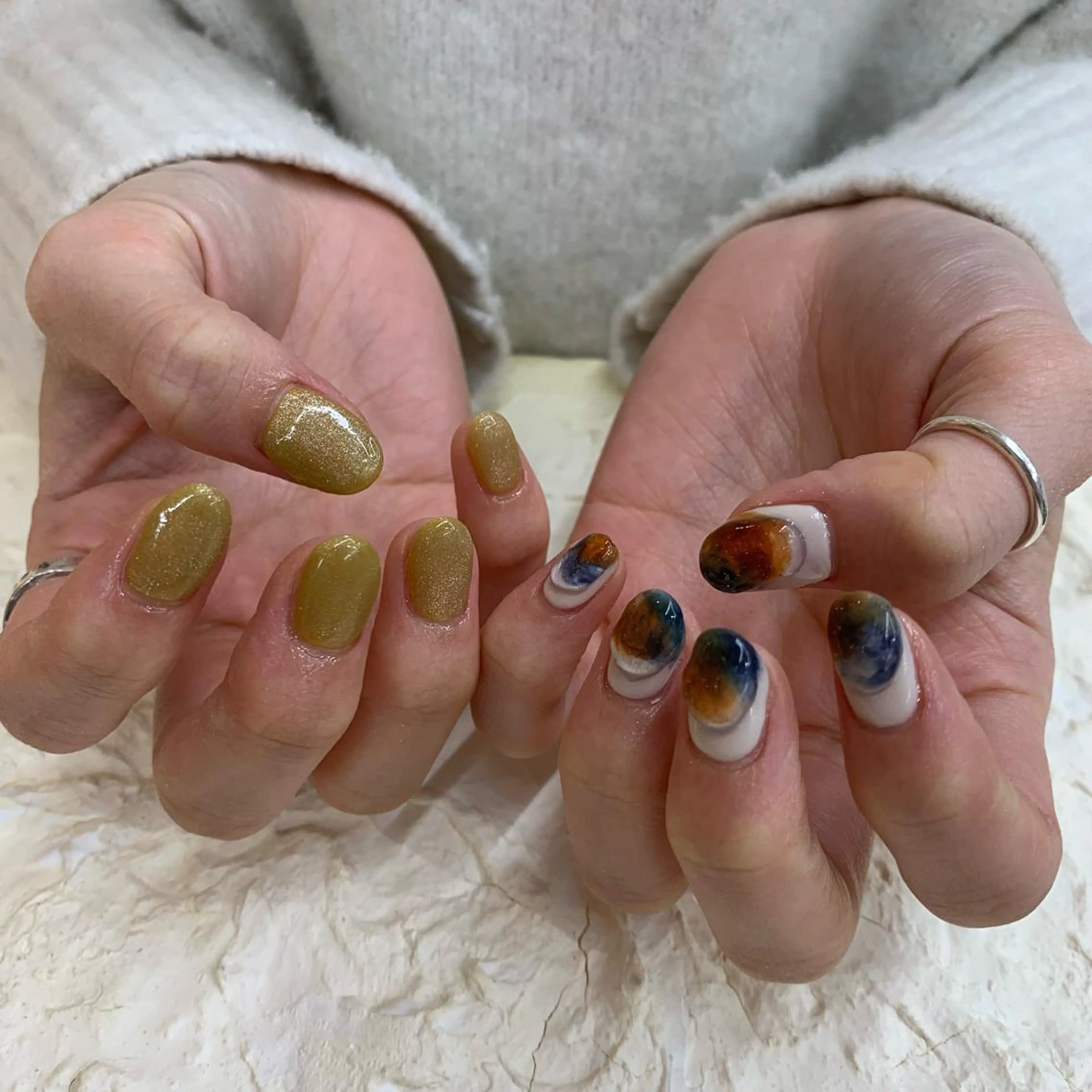 ネイル ニュアンスネイル マキノ ユイのネイルデザイン