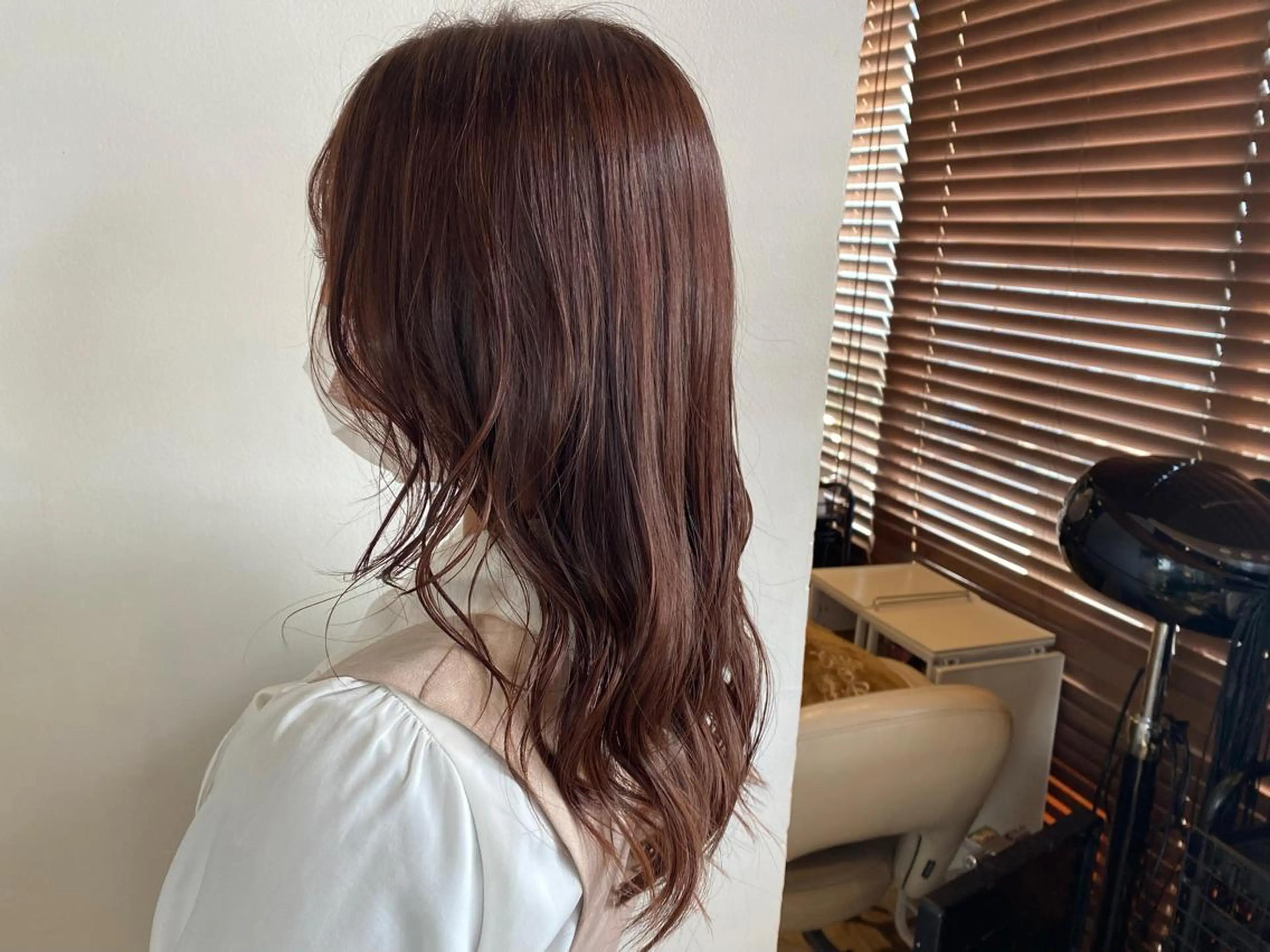 🦄【平日限定🥑特別価格】🦄カット+フルカラー+髪質改善コアミートリートメント🌻タイトル補足説明要確認🌹の写真