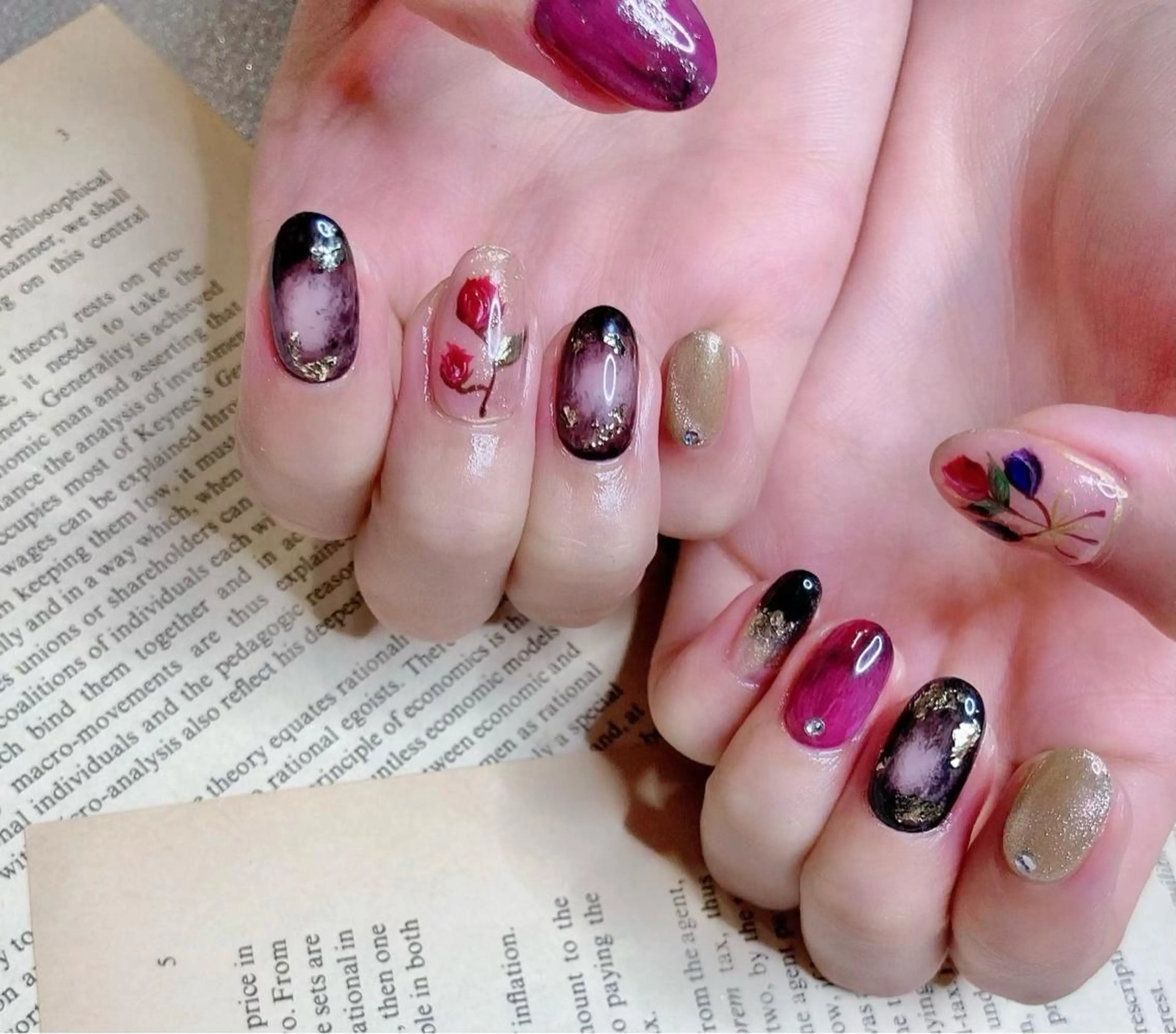 ネイル NOIROUGE所属・NOI ROUGEのネイルデザイン