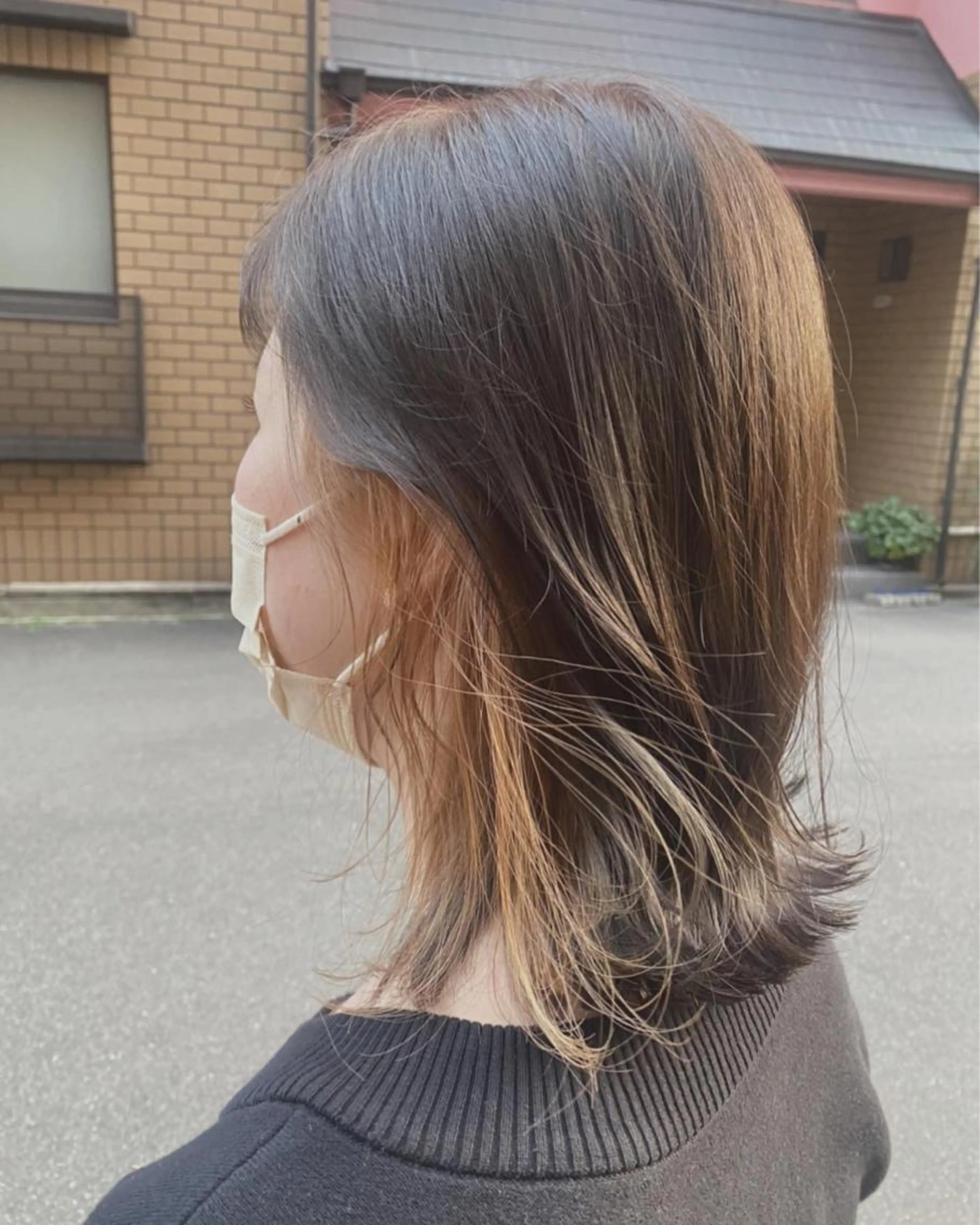 おしゃれ感アップ☆🌈イヤリングカラー(部分ブリーチ+全体カラー込み)の写真