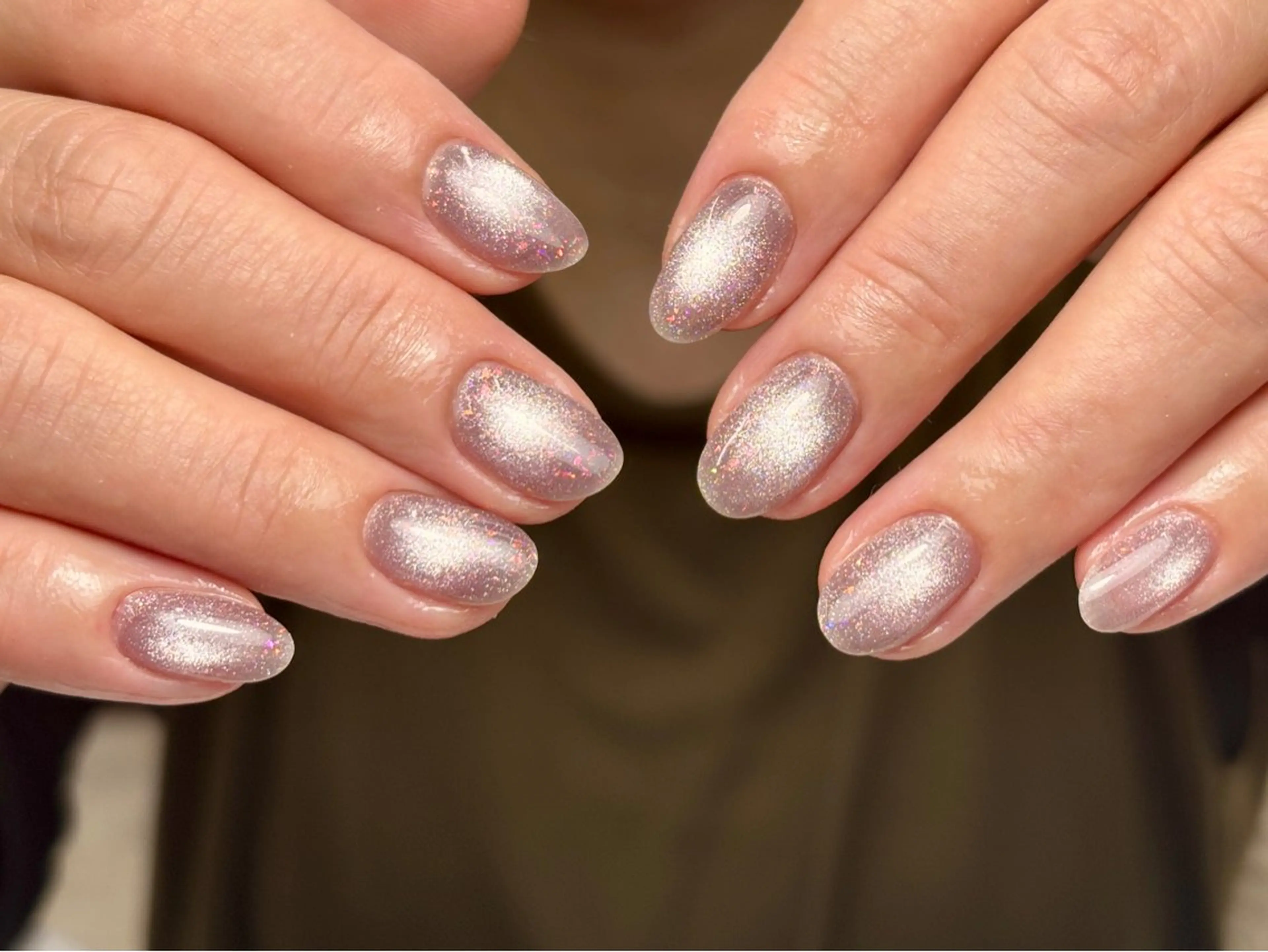 ショート ハンドネイル トゥー フエンのネイルデザイン