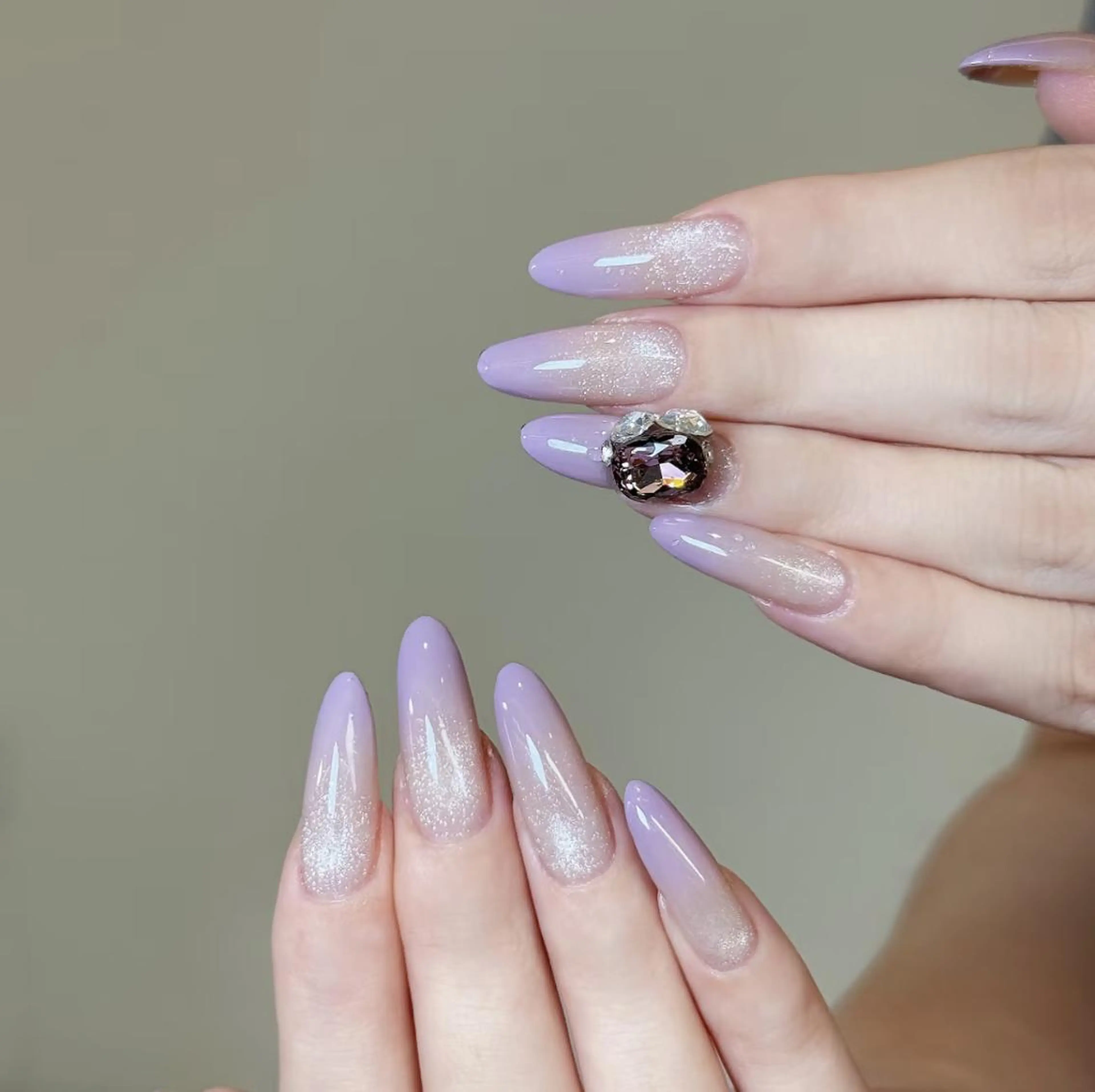 ネイル ハンドネイル エリ🫧 nail池袋東口のネイルデザイン