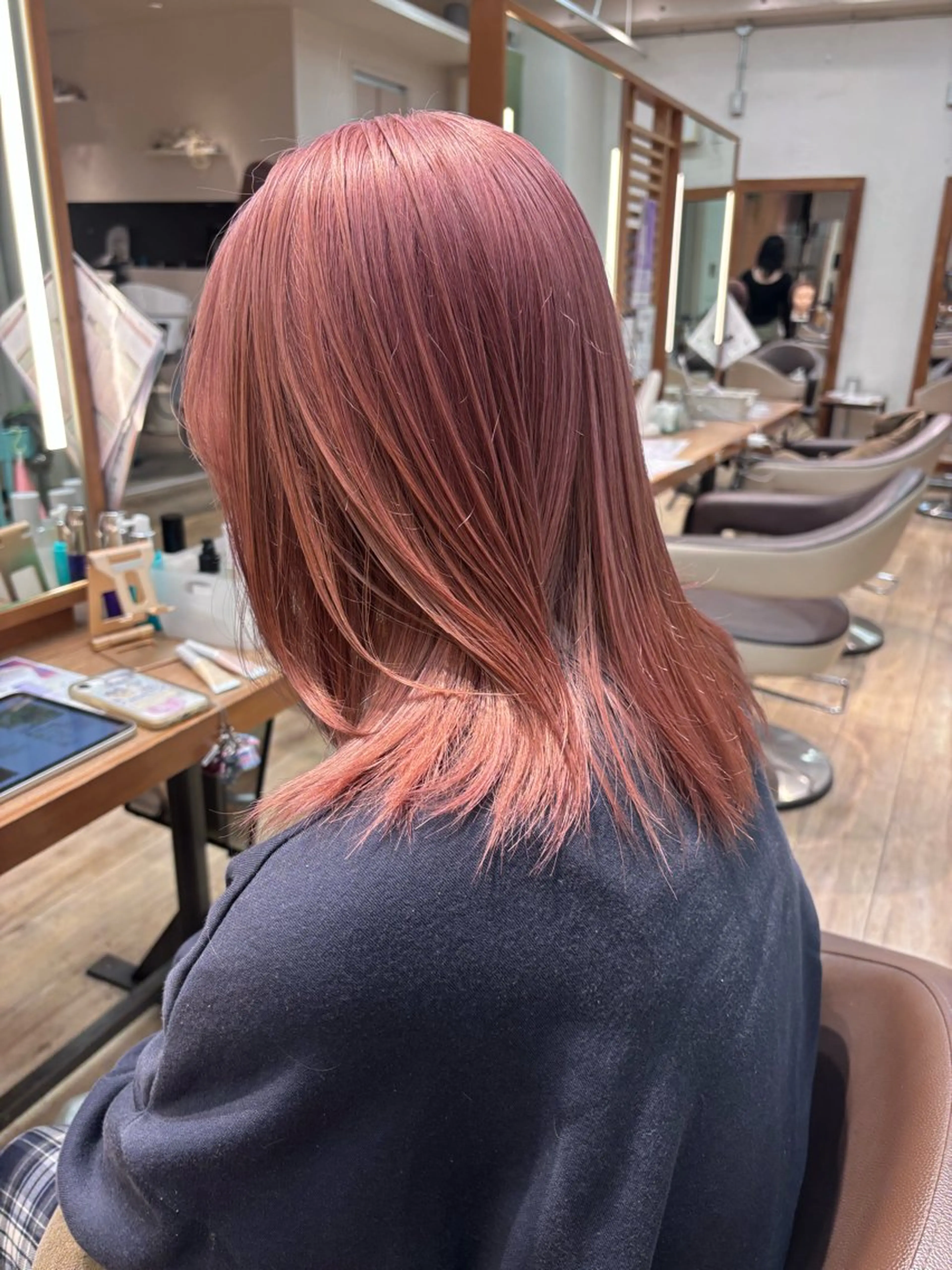ショート カラー ヘアカラー Lisa🪄似合わせ ／デザインカラーのヘアスタイル