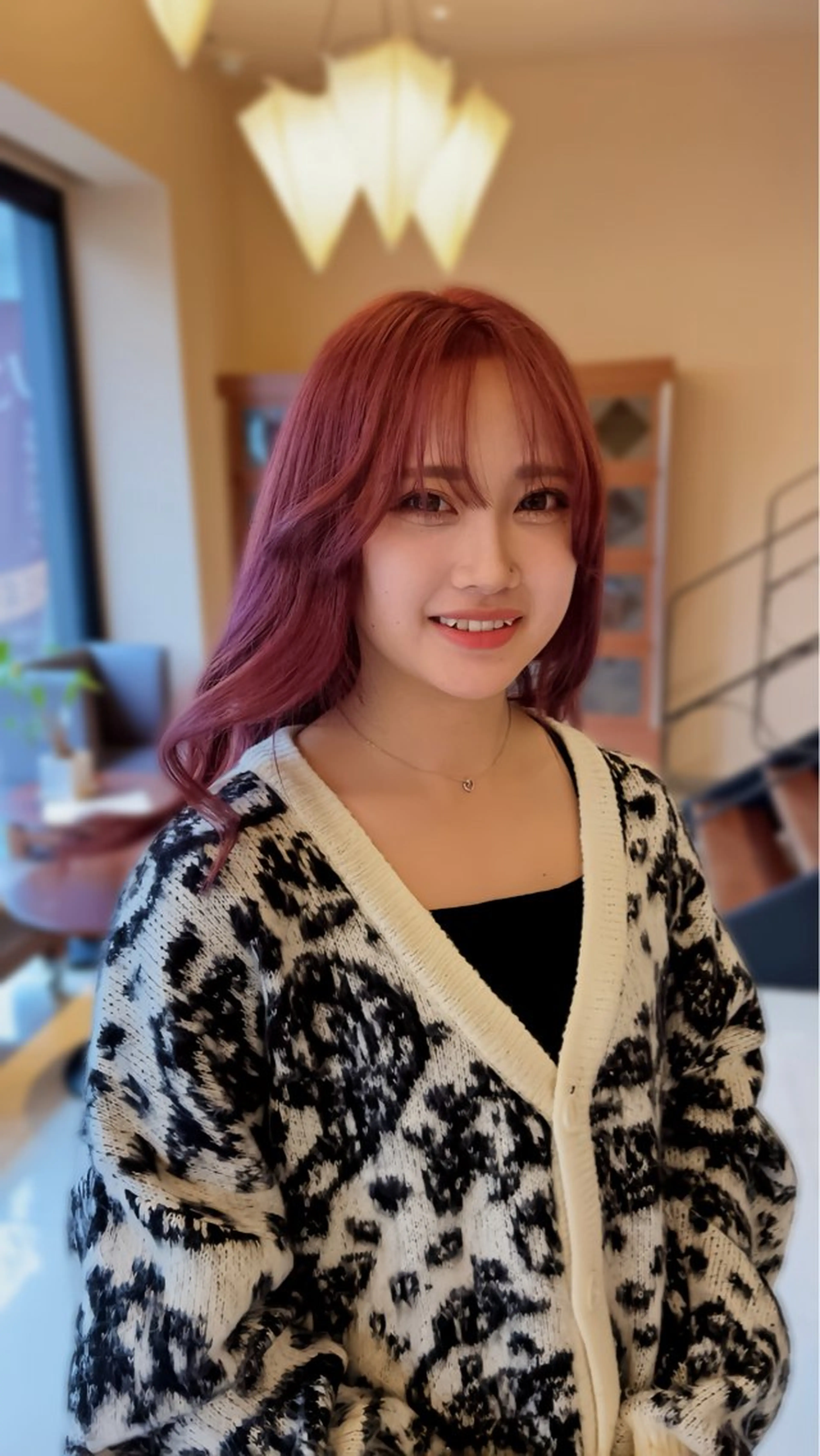 ミディアム 安藤 伸一のヘアスタイル